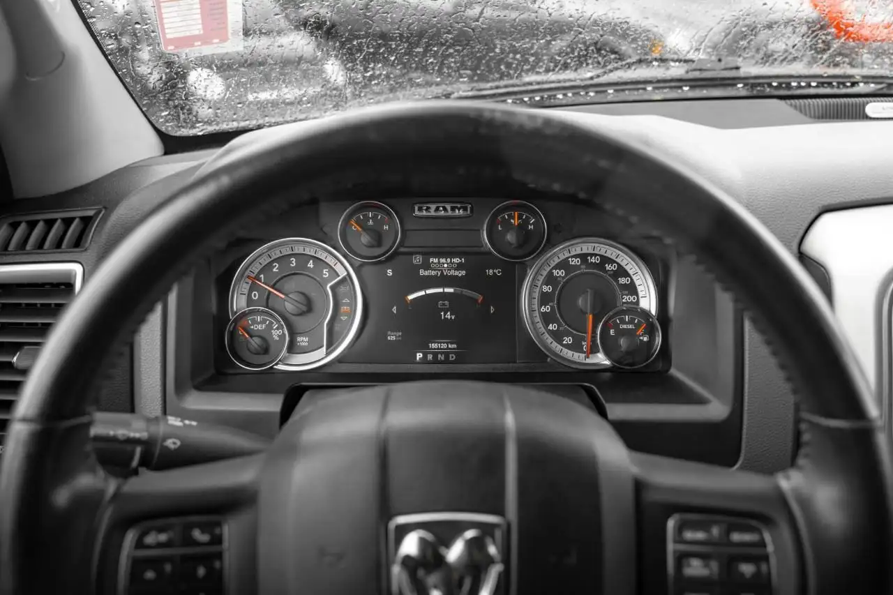 RAM 1500 снимка RAM 1500