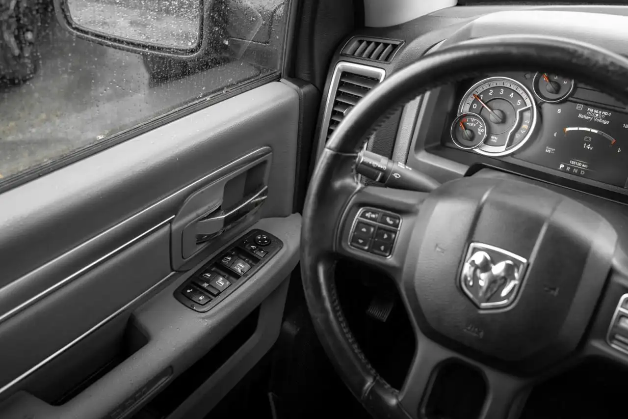 RAM 1500 снимка RAM 1500