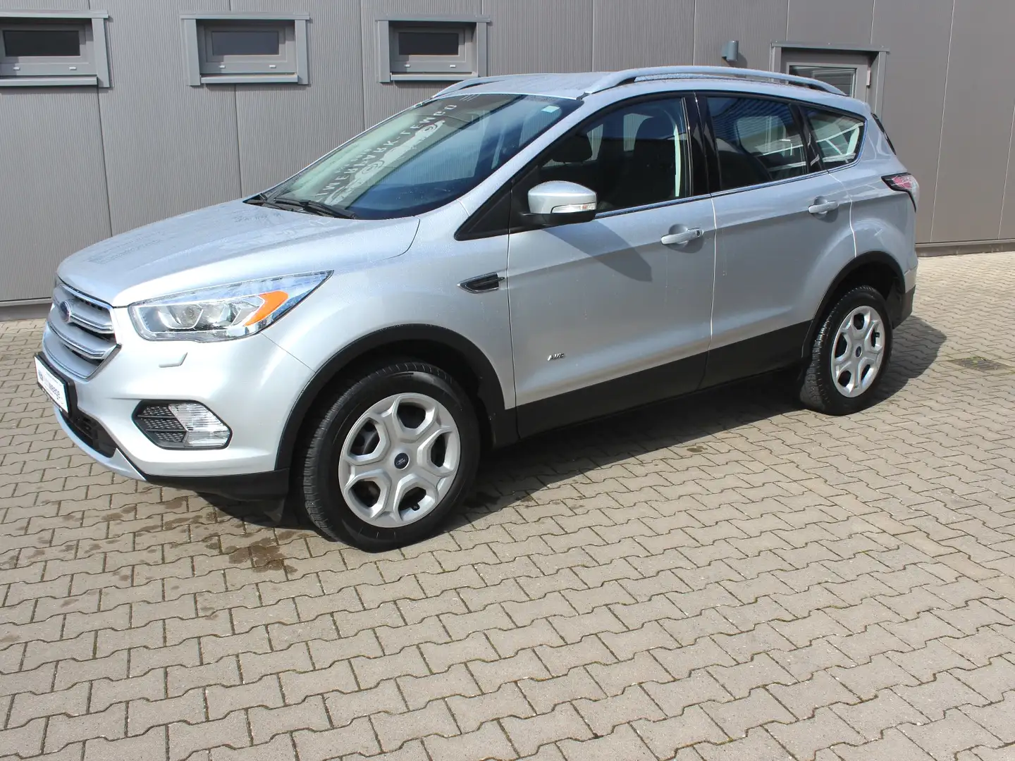 Ford Kuga Business Edition1,5 EcoBoost 4x4 Automatik Silber - 2