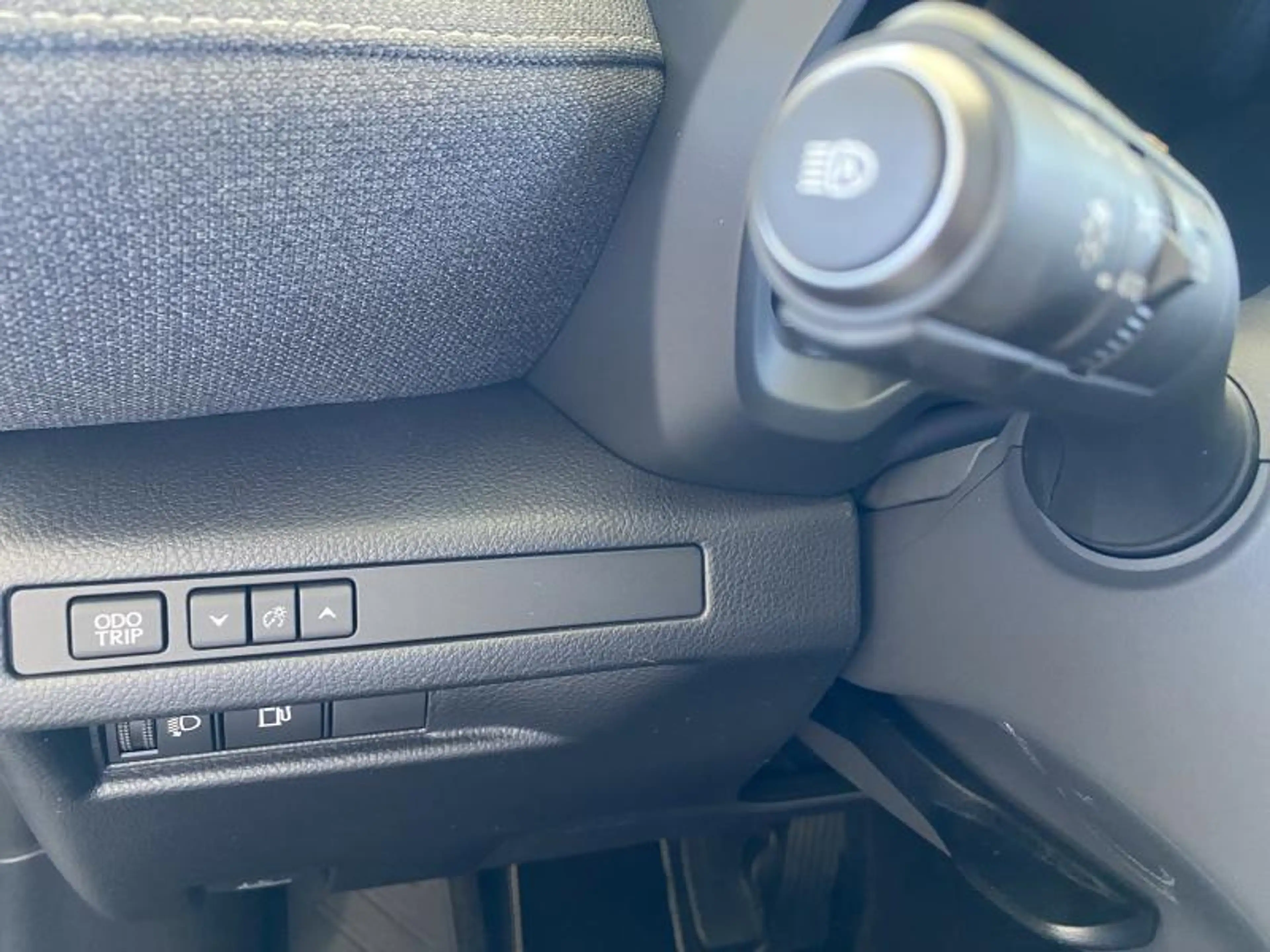 Lexus LBX FWD Comfort & Safety Pack + Se — photo 12