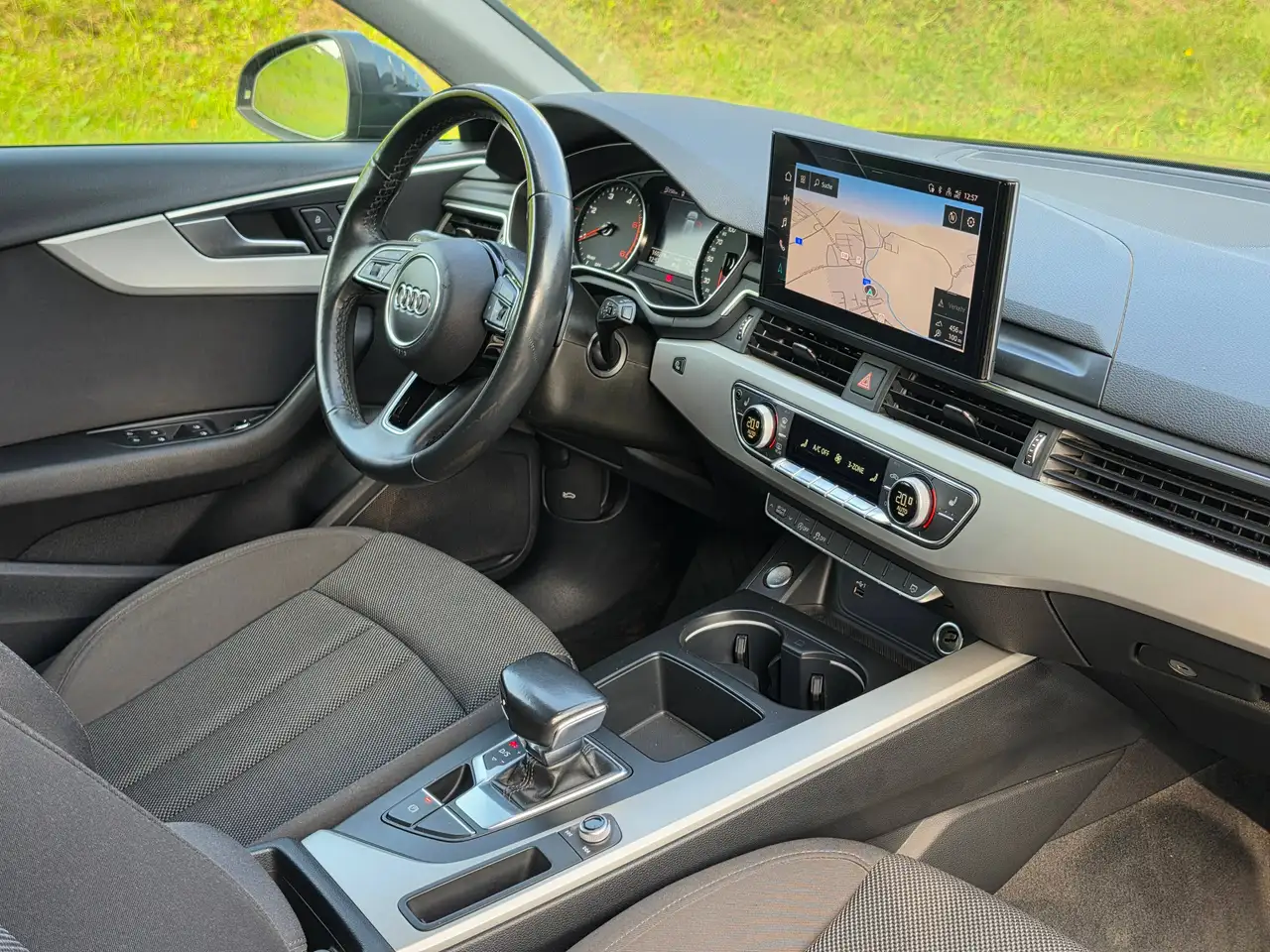 Audi A4 40 TDI advanced Automatik – Bild 17