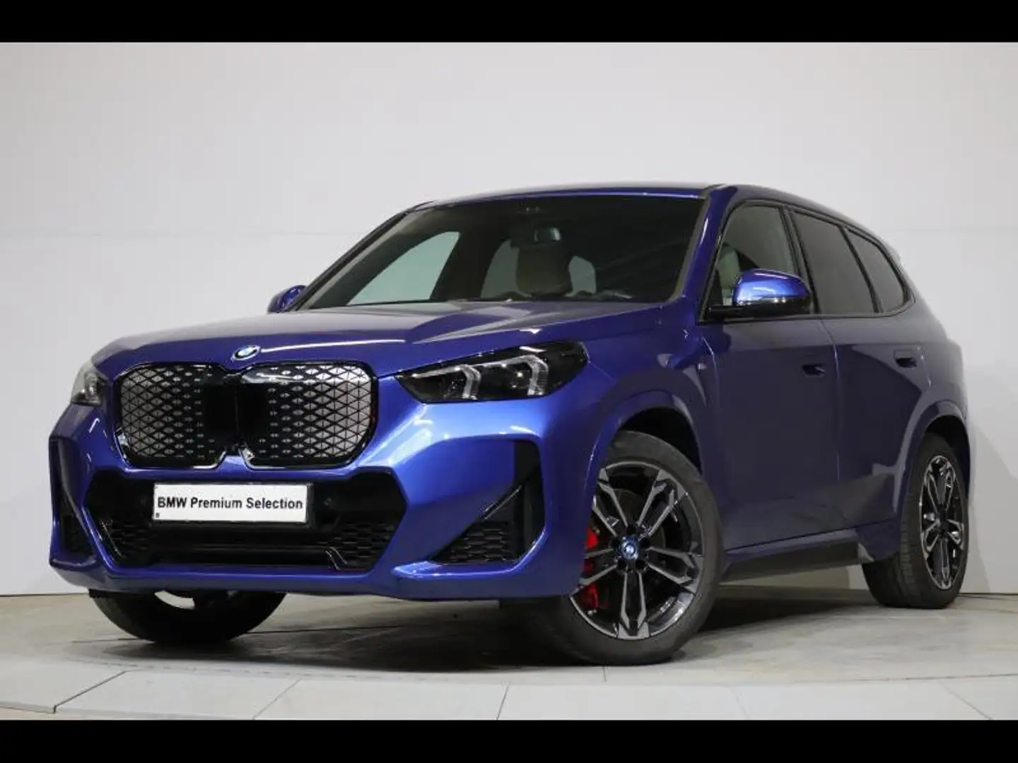 BMW iX1 xDrive30 Kit M Sport Bleu - 1