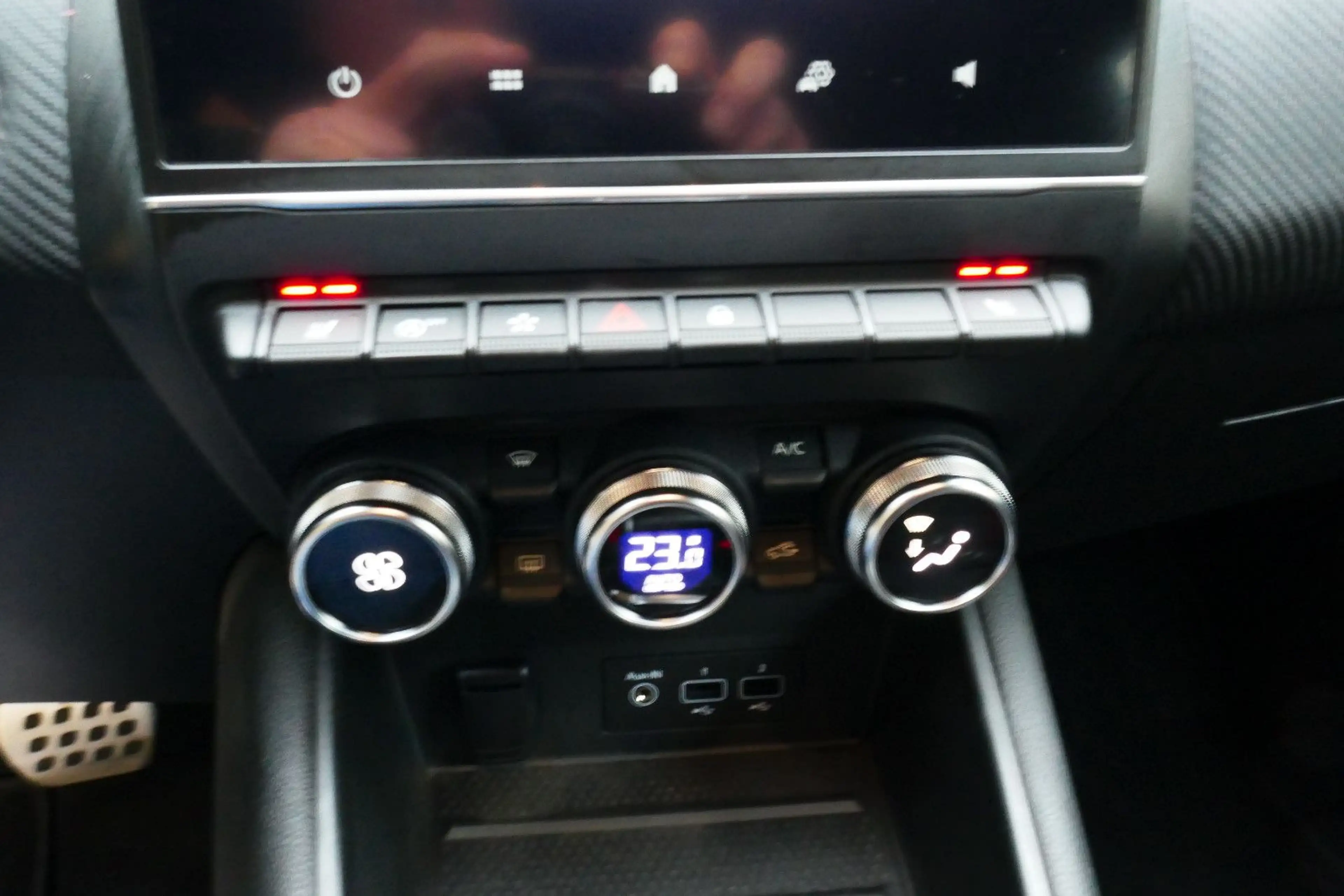 Renault Captur II R.S. Line #LED #Navi #1. Hand — photo 12