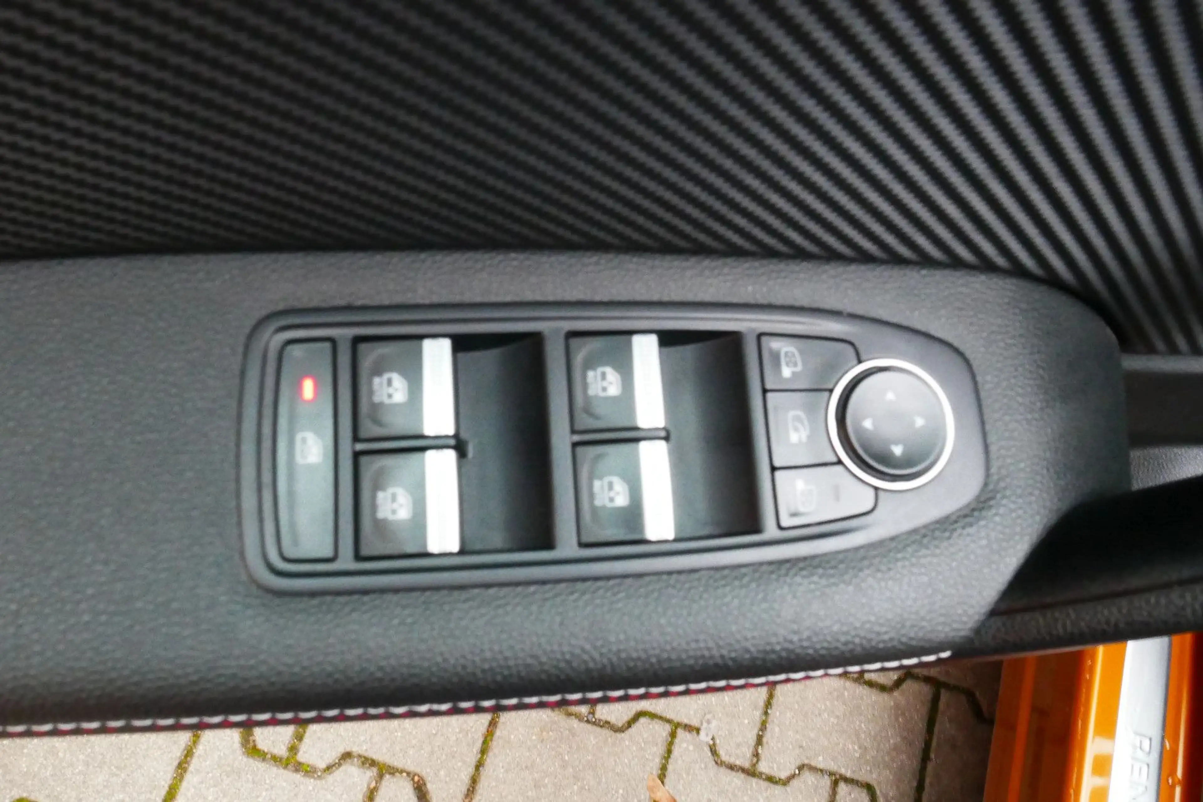 Renault Captur II R.S. Line #LED #Navi #1. Hand — photo 14