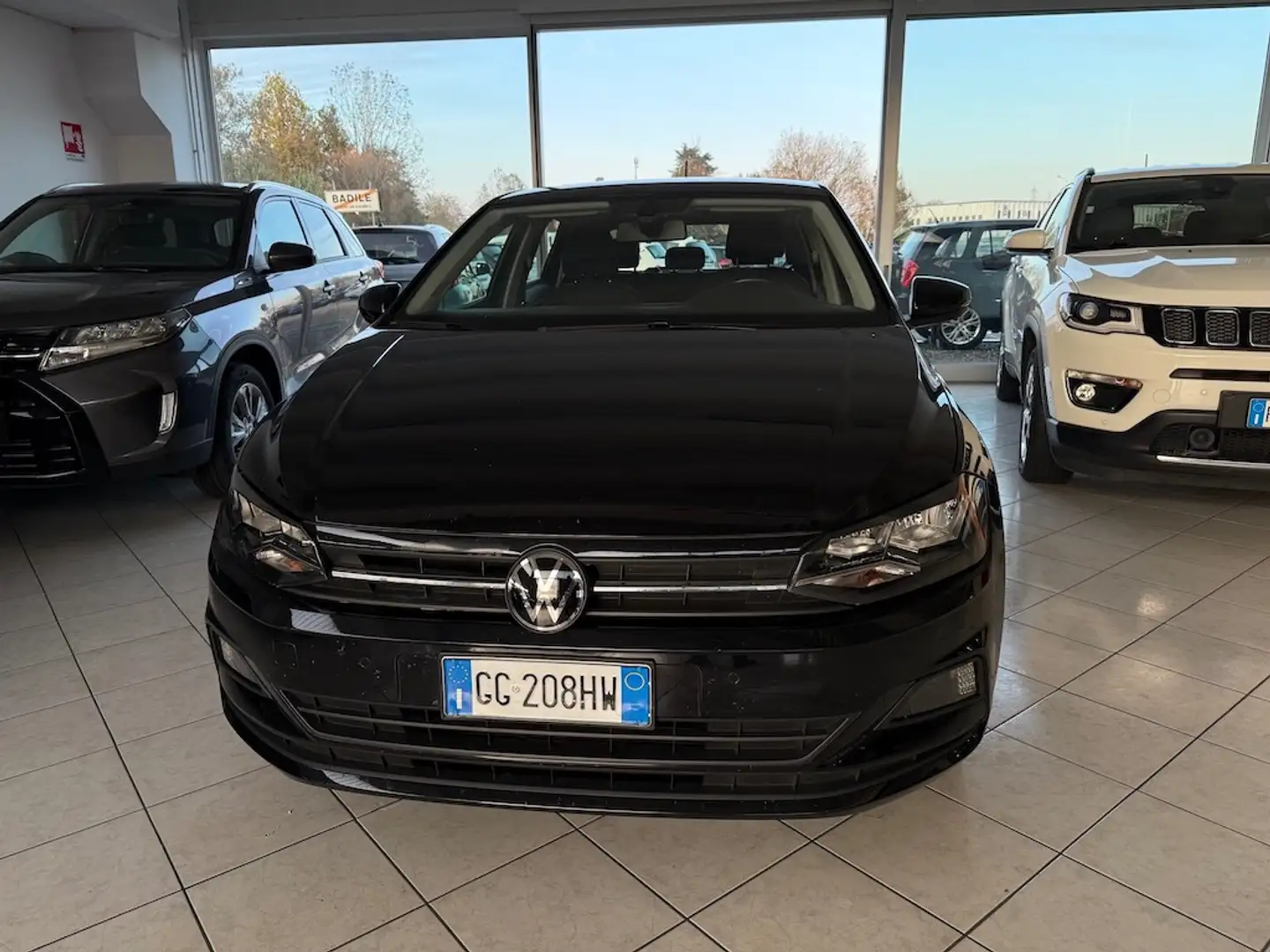 Volkswagen Polo Polo VI 2017 5p 1.0 evo Comfortline 80cv Noir - 2