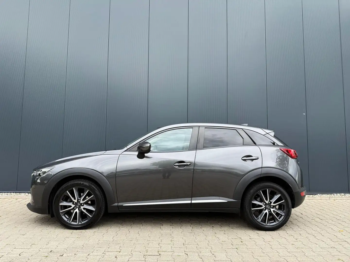 Mazda CX-3 2.0 SkyActiv-G 120 Dynamic Сірий - 2