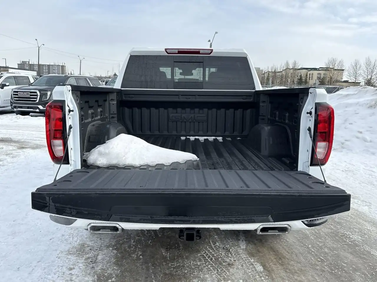 GMC Sierra 1500 снимка GMC Sierra 1500