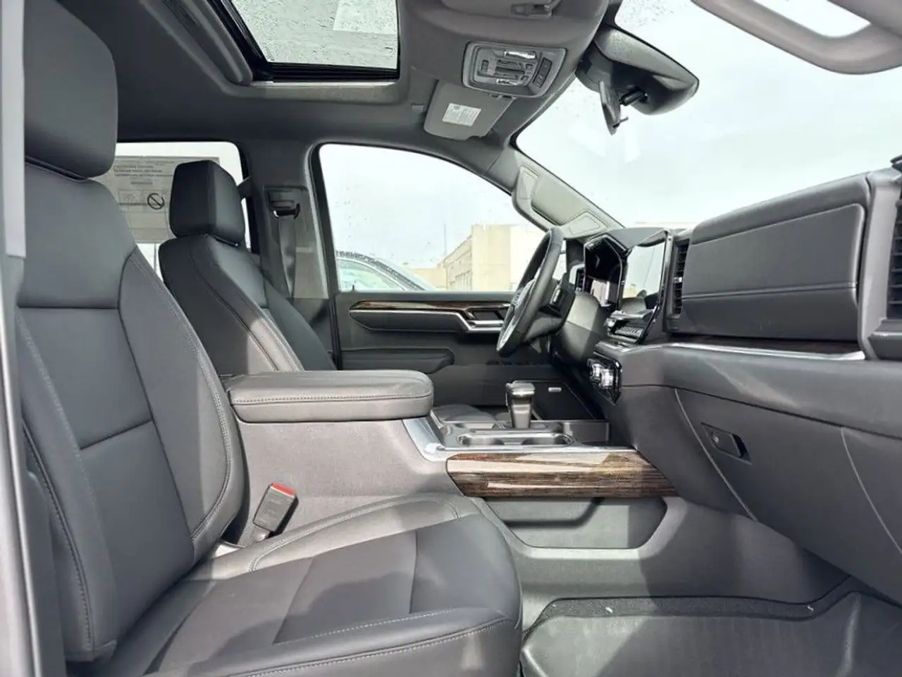 GMC Sierra 1500 снимка GMC Sierra 1500