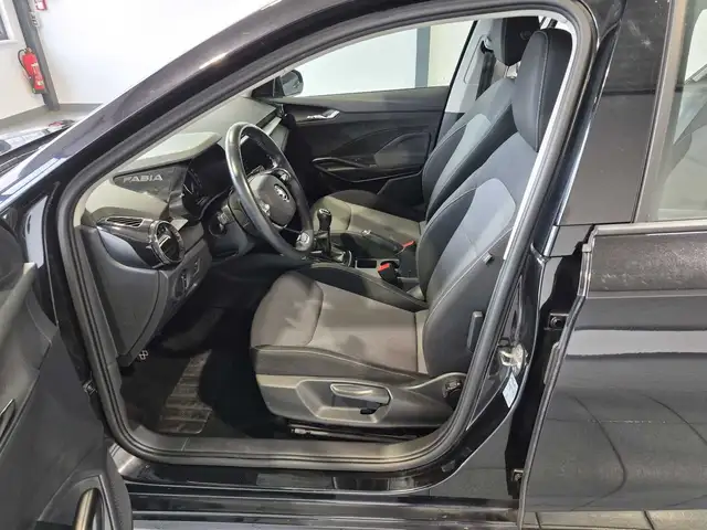 Skoda Fabia view 8
