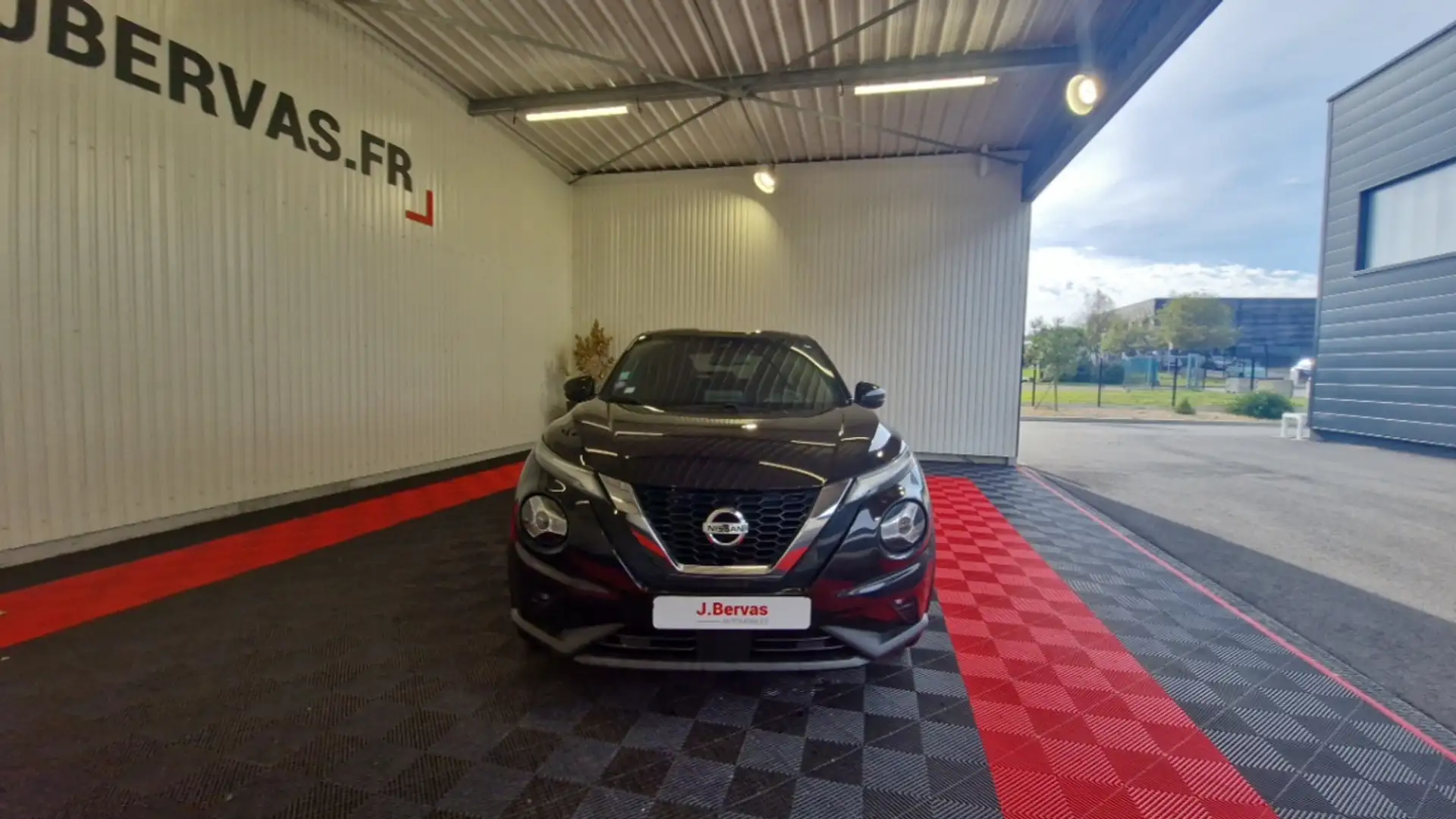 Nissan Juke DIG-T 117 VISIA Noir - 2