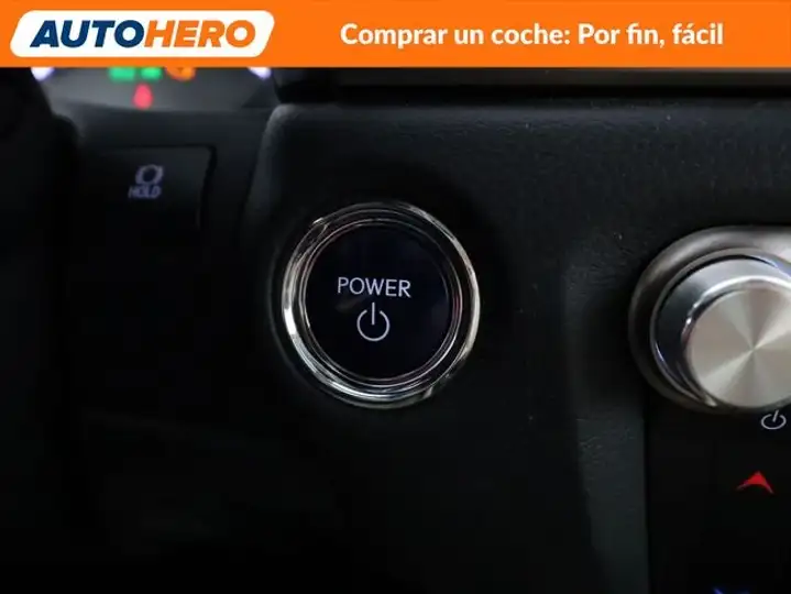 Lexus GS300 2018, foto 31