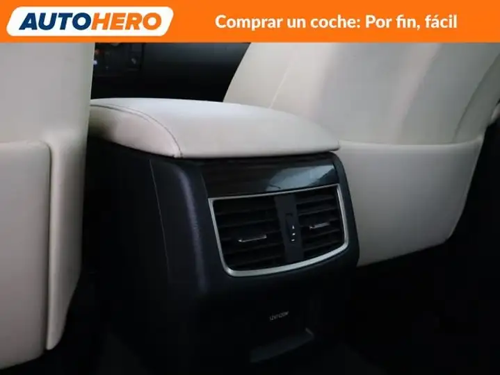 Lexus GS300 2018, foto 39
