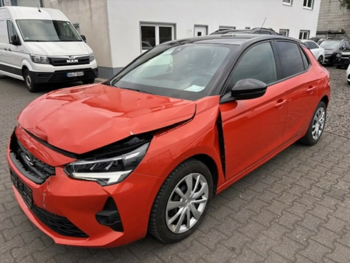Opel Corsa GS Line, 1.2 Benzin Euro6, Kamera, Navi Orange - 1