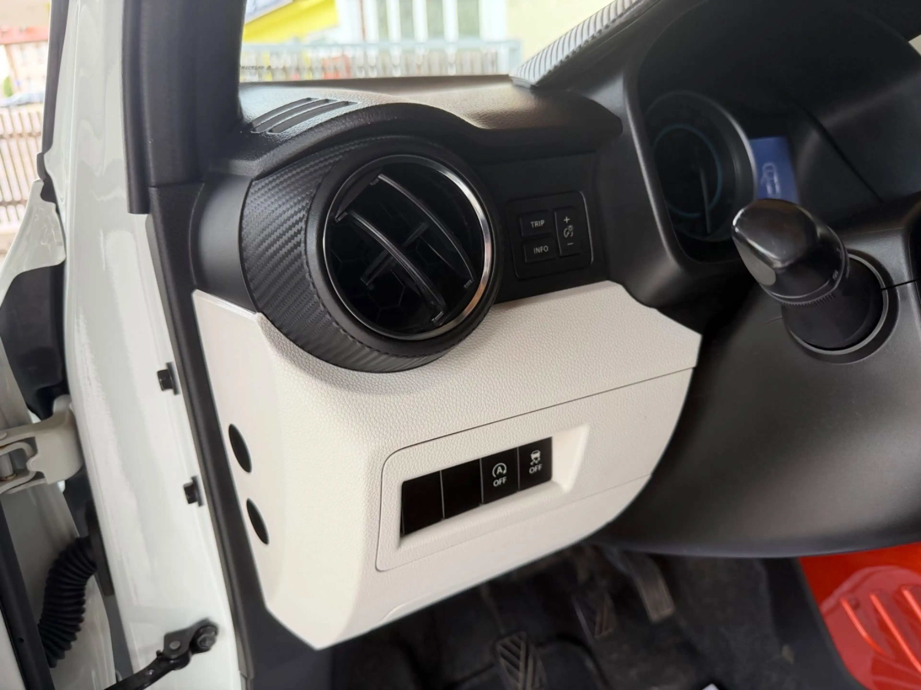Suzuki Ignis Comfort*KAMERA*NAVI*LED*SHZ*KLIMA*DAB* — photo 14