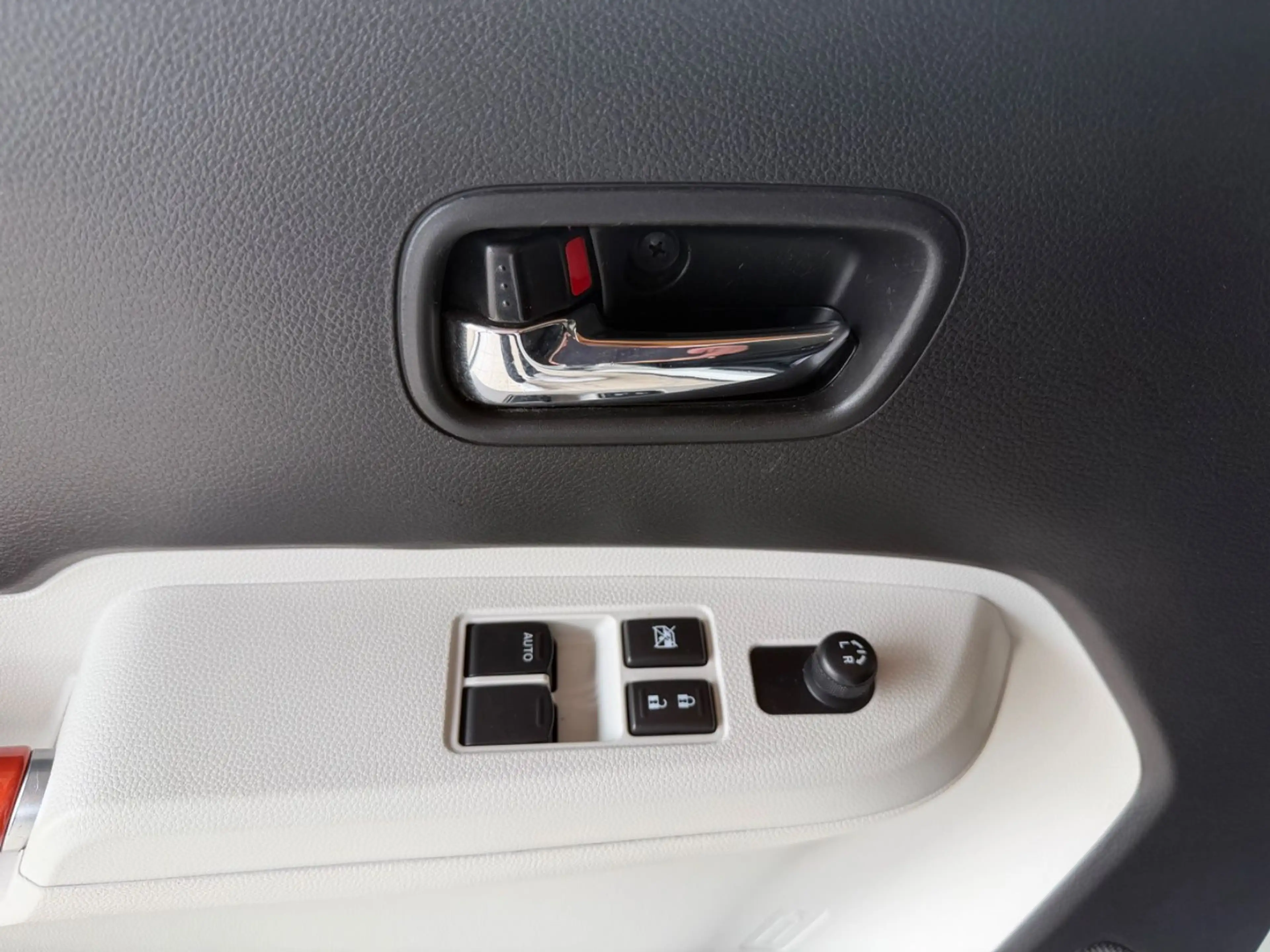 Suzuki Ignis Comfort*KAMERA*NAVI*LED*SHZ*KLIMA*DAB* — photo 13