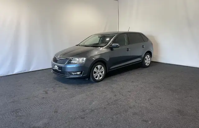 Skoda Rapid/Spaceback Ambition Autom Klima Sitzhg PDC