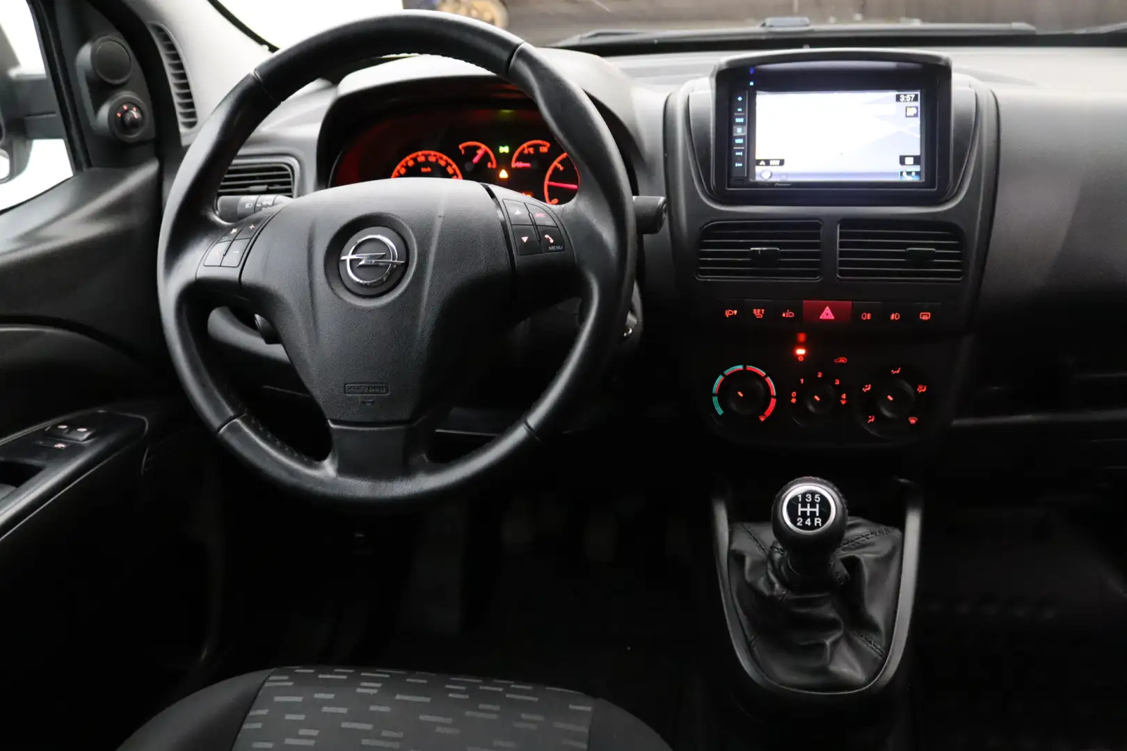 Opel Combo 1.3 CDTi L2 Sport | Navigatie | Cruise control | A White - 2