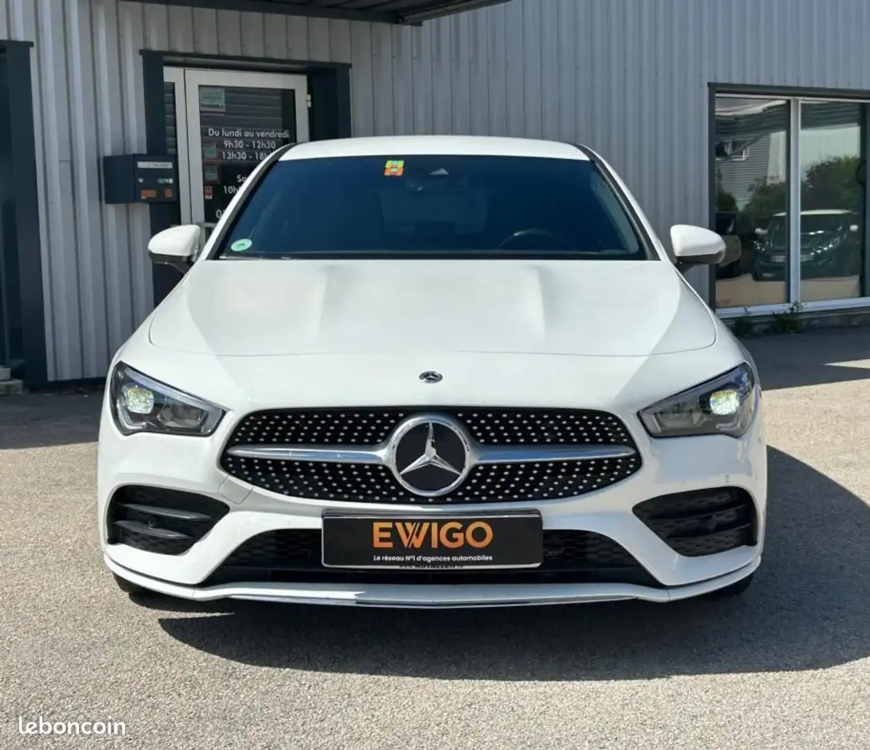 Mercedes-Benz CLA 220 Mercedes Classe 2.0 220 D 190ch AMG LINE 8G-DCT BV Blanc - 2