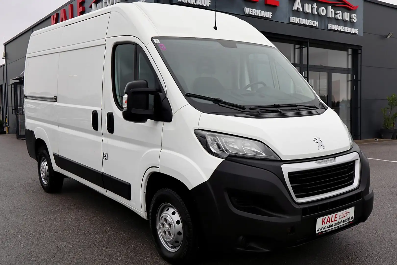 Peugeot Boxer Boxer 35 L2H2 BlueHDi 140 S&S *1.Besitz*Net.12.... Weiß - 2
