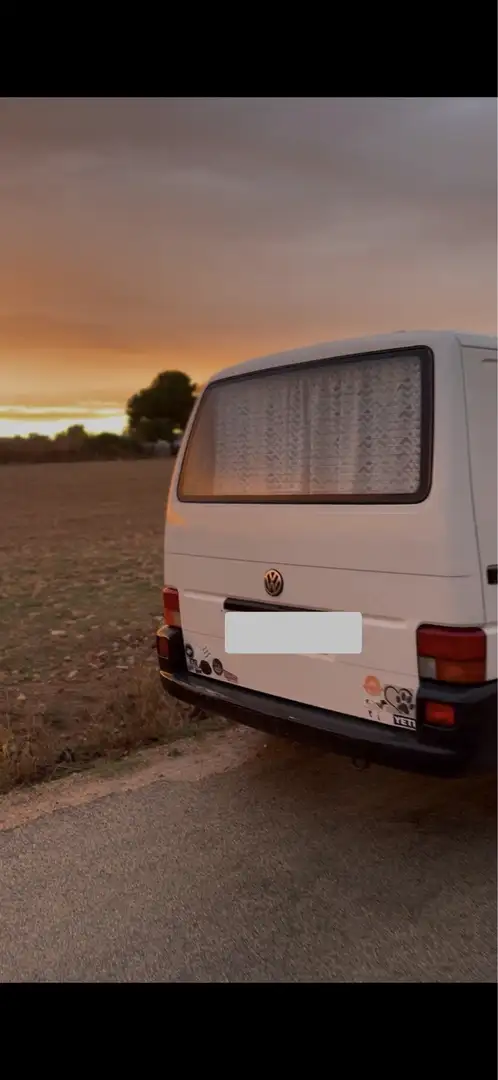 Volkswagen Transporter Furgón 1.9TD 3320 - 2