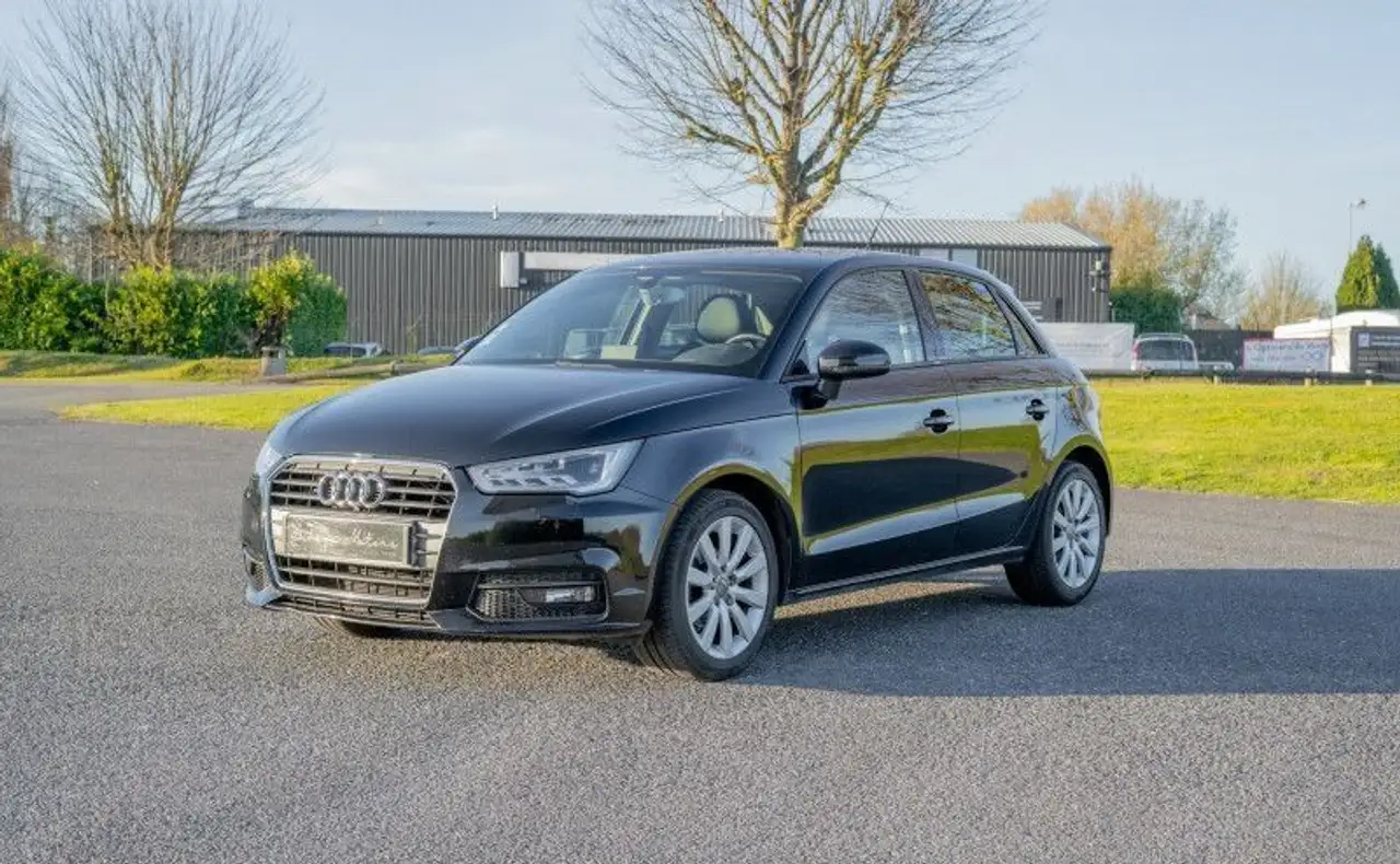 Audi A1 1.0 TFSI 95CH ULTRA AMBIENTE