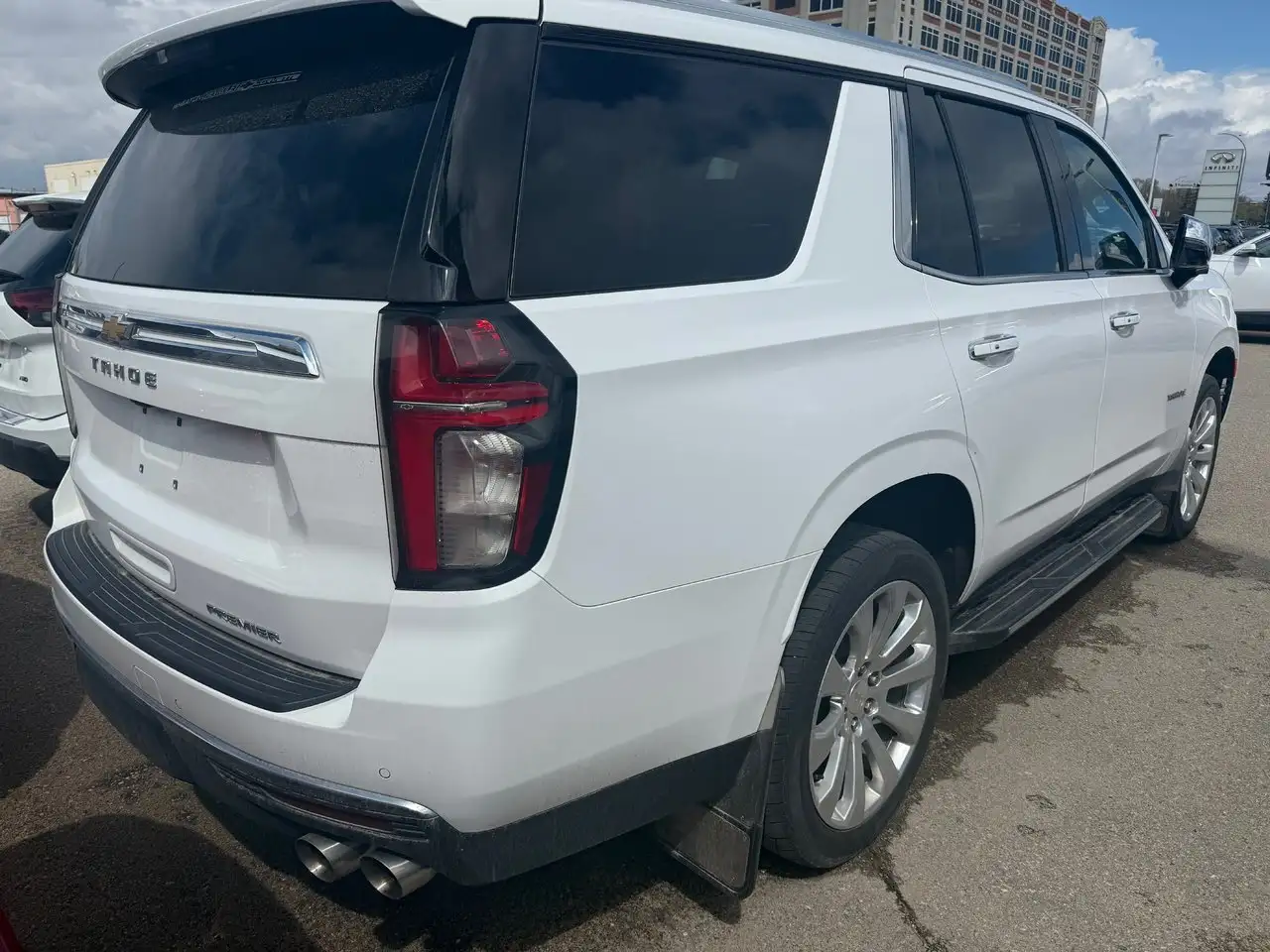 Chevrolet Tahoe photo Chevrolet Tahoe