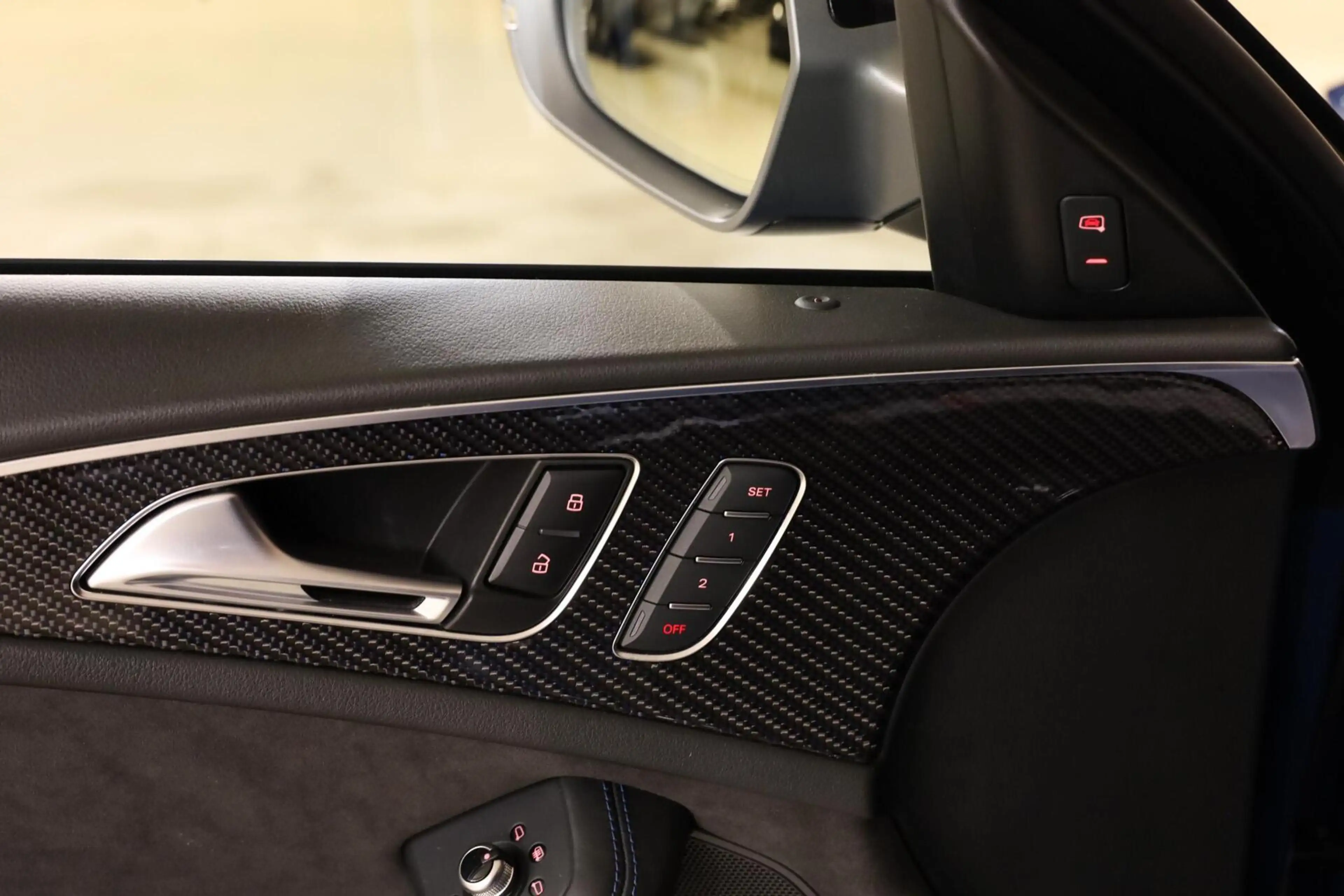Audi RS6 Avant 4.0 TFSI RS 6 quattro performance Pro Line P — photo 36