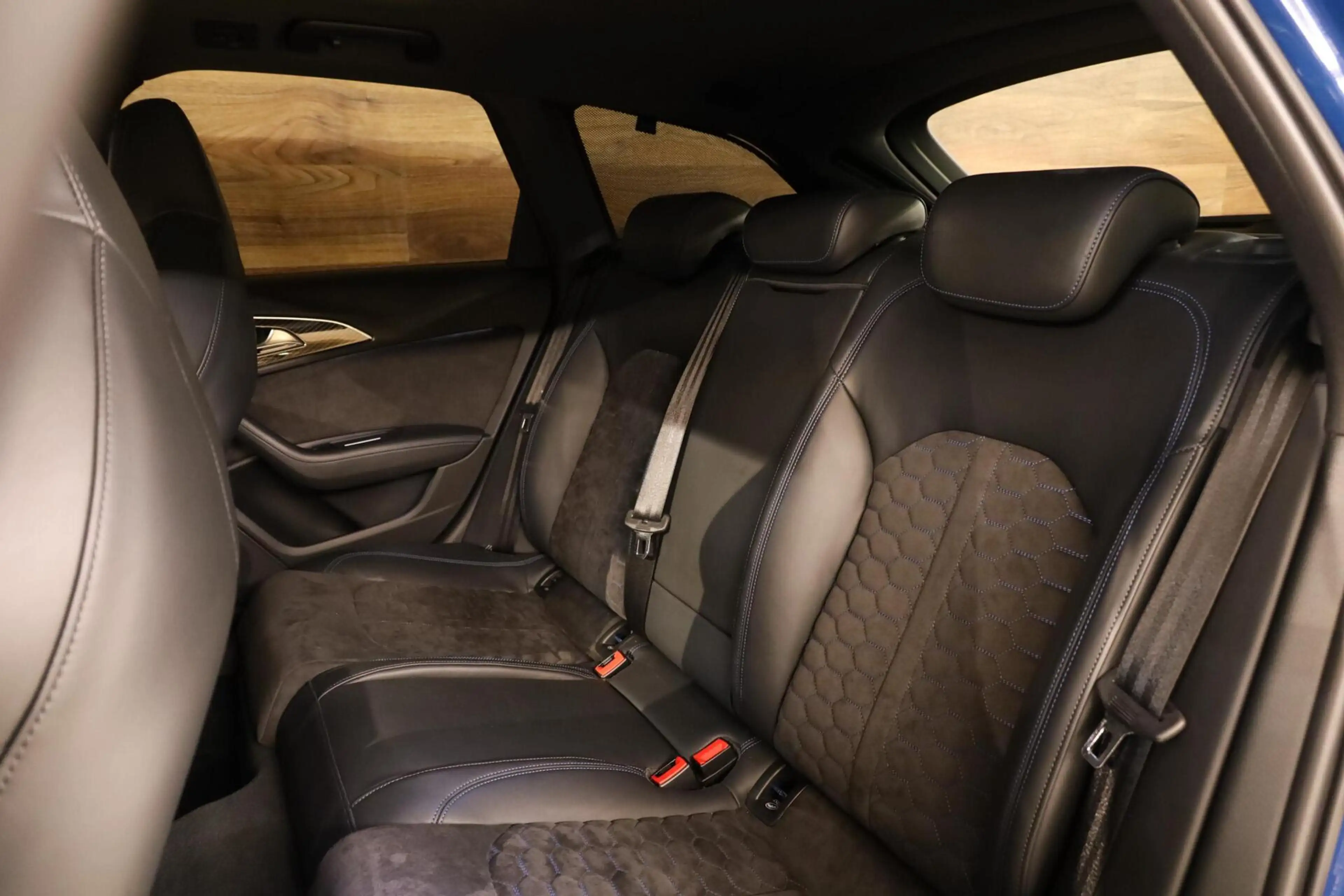 Audi RS6 Avant 4.0 TFSI RS 6 quattro performance Pro Line P — photo 11