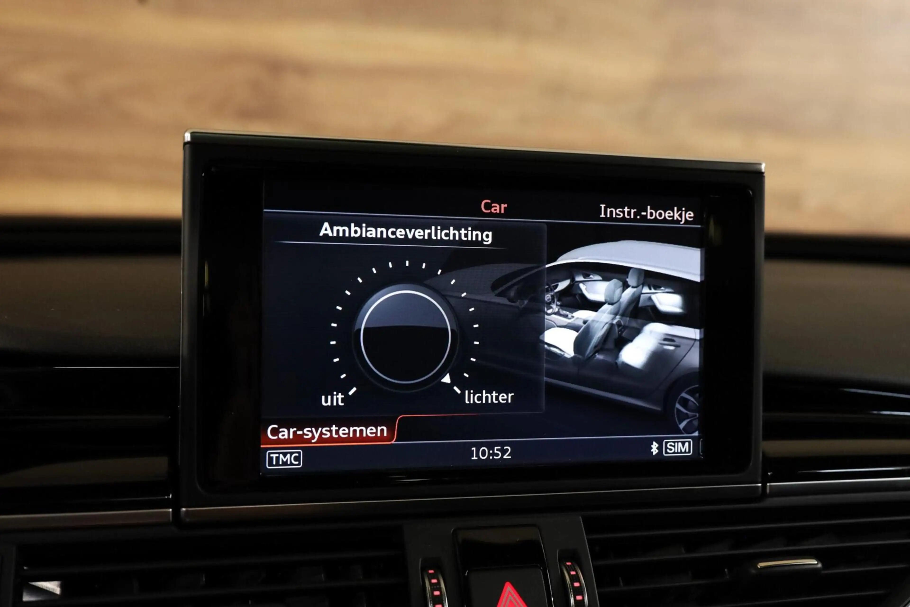 Audi RS6 Avant 4.0 TFSI RS 6 quattro performance Pro Line P — photo 31