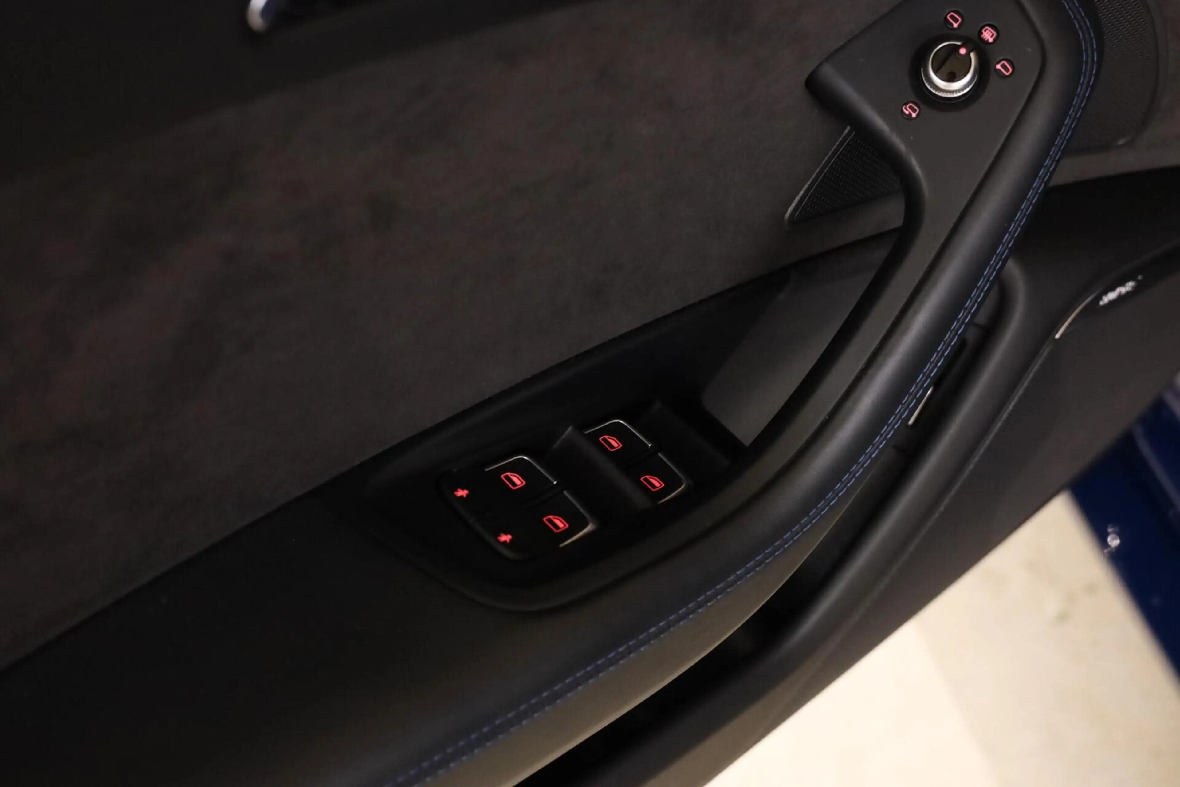 Audi RS6 Avant 4.0 TFSI RS 6 quattro performance Pro Line P — photo 44