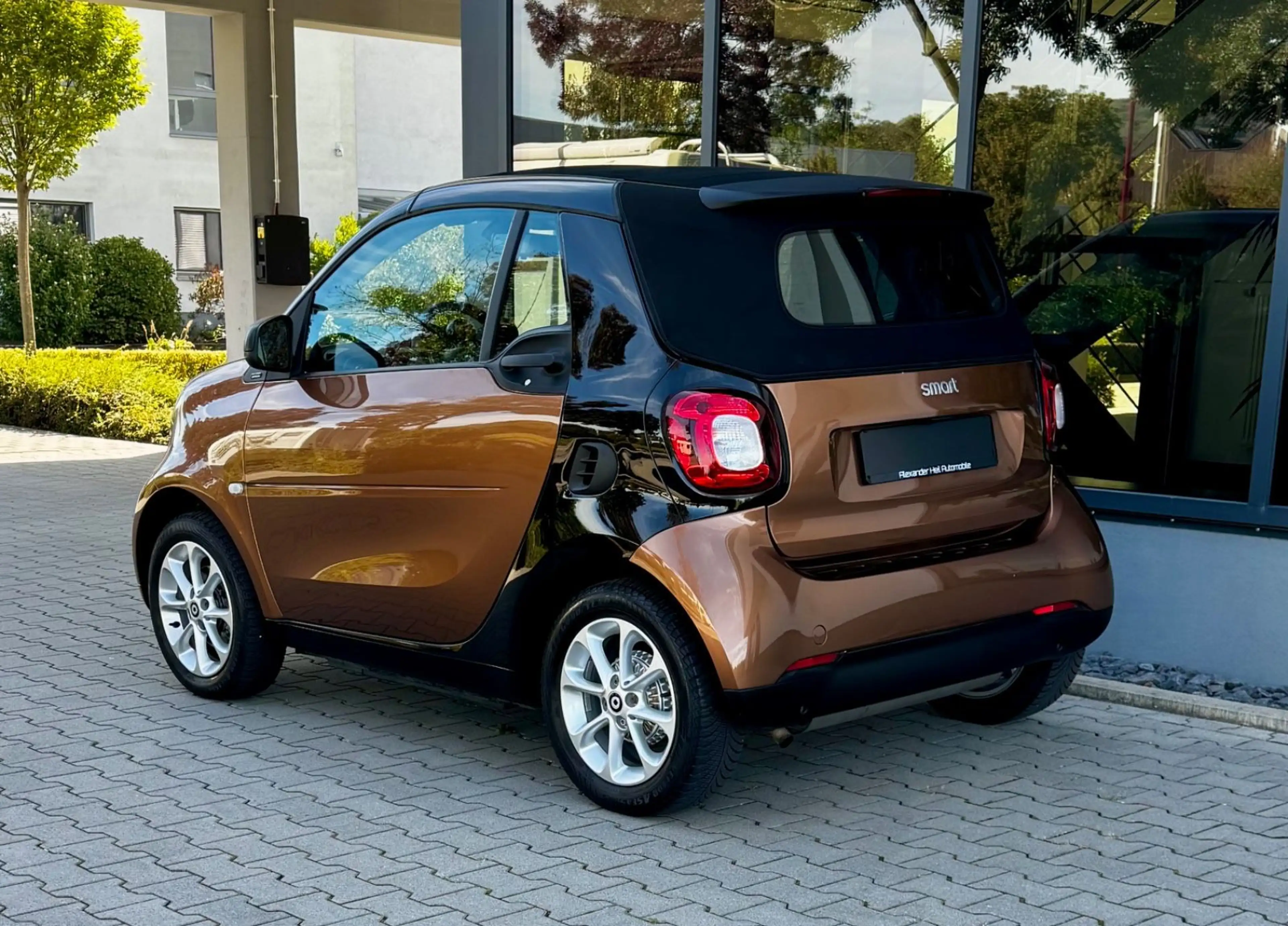 smart forTwo Cabrio AUTOMAT*NUR 40.000KM*SHZ*NAV*KLIMA — photo 7