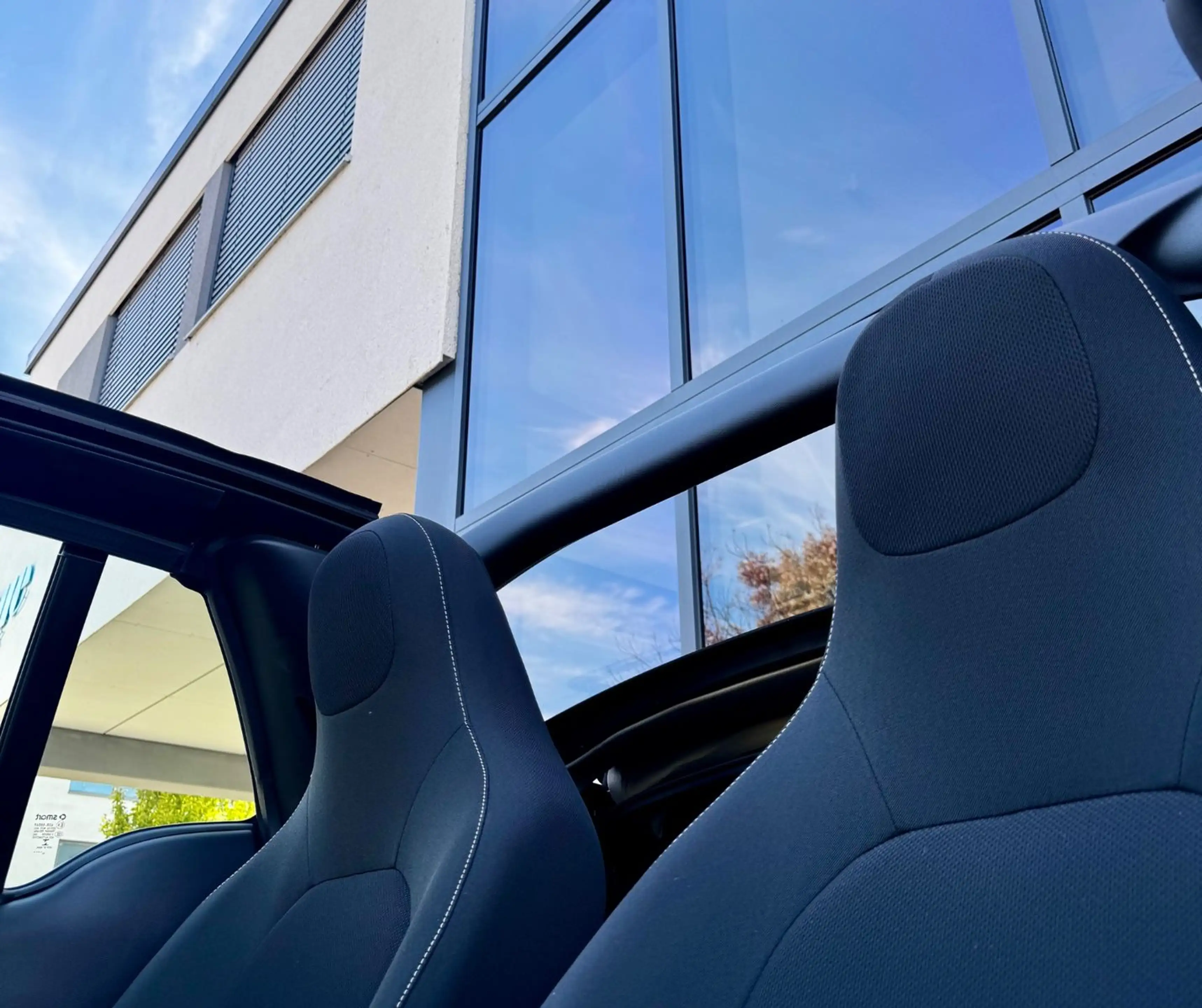 smart forTwo Cabrio AUTOMAT*NUR 40.000KM*SHZ*NAV*KLIMA — photo 15