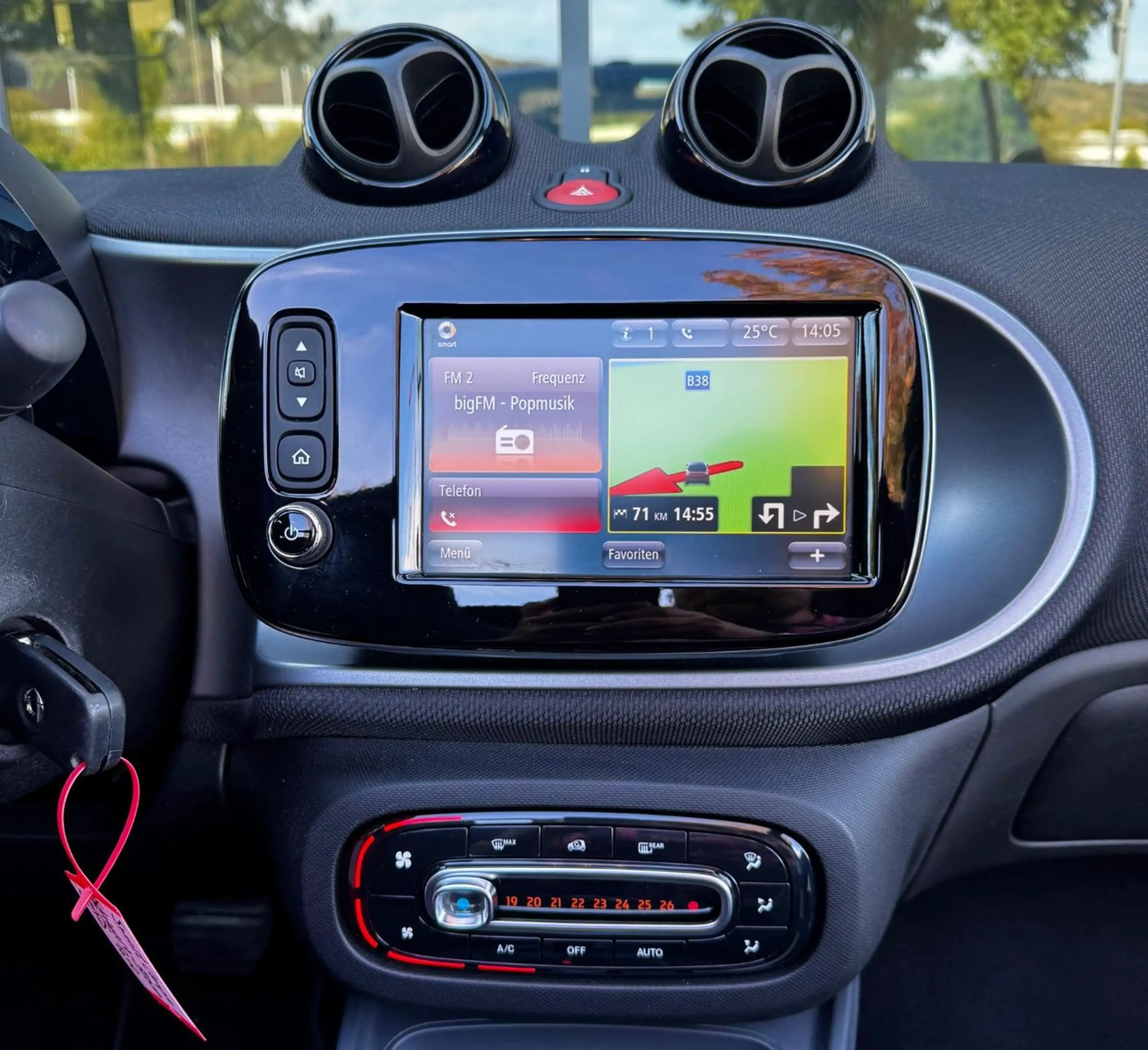 smart forTwo Cabrio AUTOMAT*NUR 40.000KM*SHZ*NAV*KLIMA — photo 18