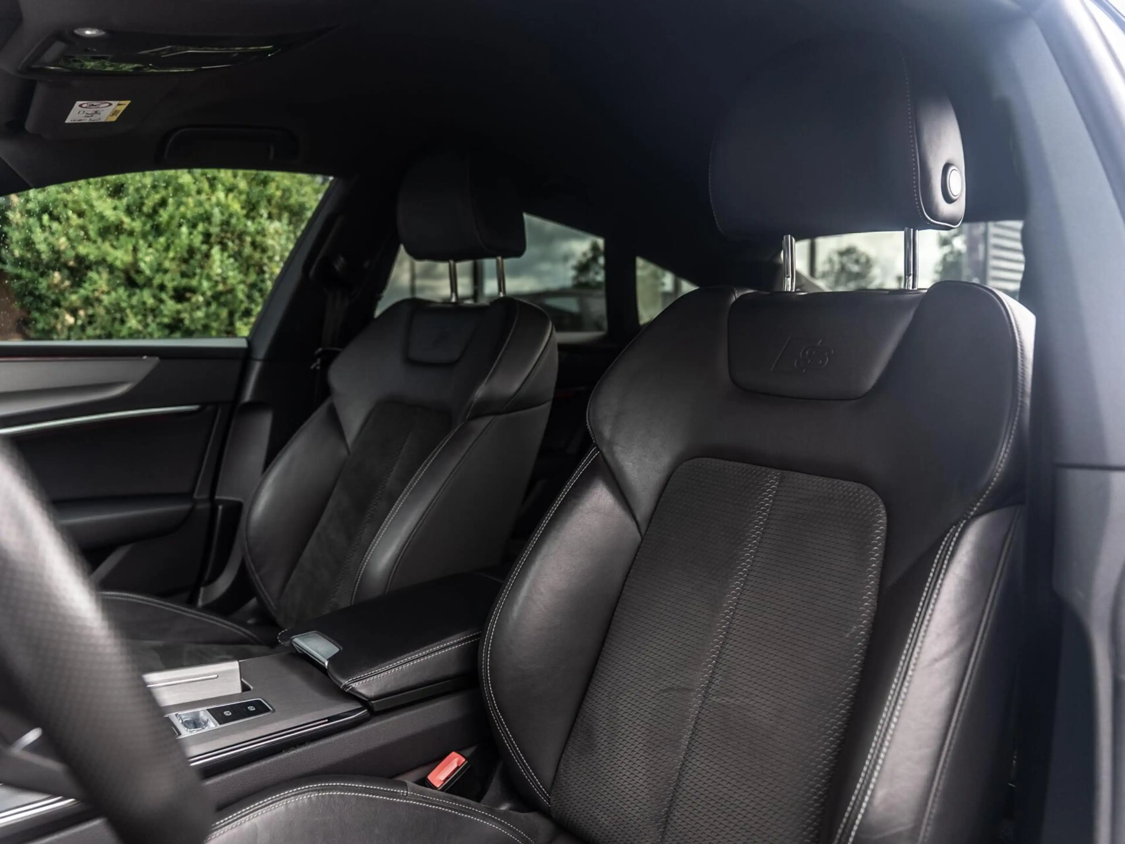 Audi A7 Limousine 50 TFSI e quattro S edition — photo 12
