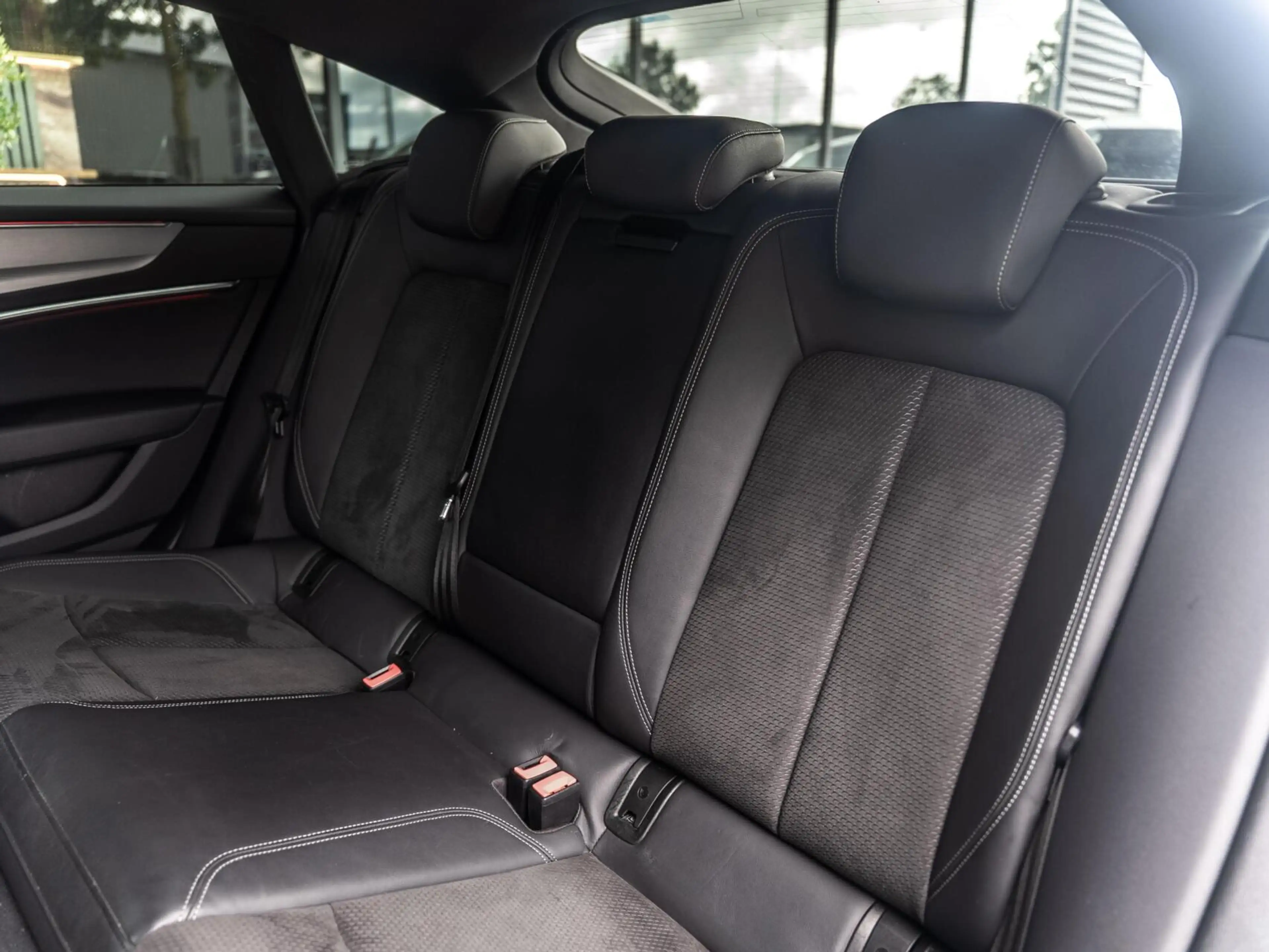 Audi A7 Limousine 50 TFSI e quattro S edition — photo 15