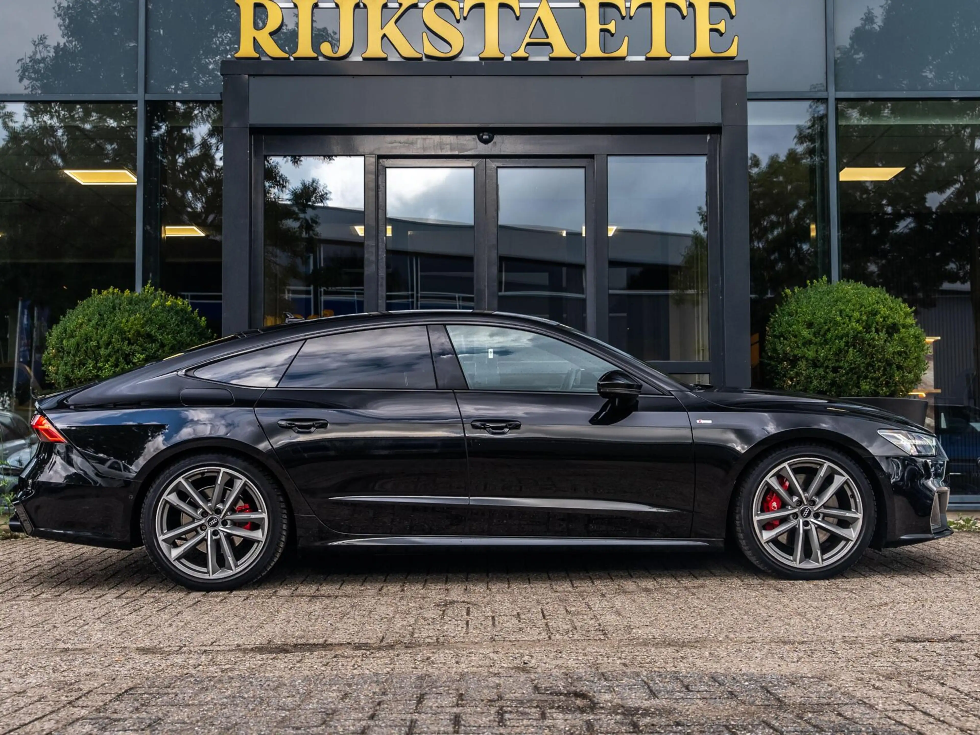 Audi A7 Limousine 50 TFSI e quattro S edition — photo 6