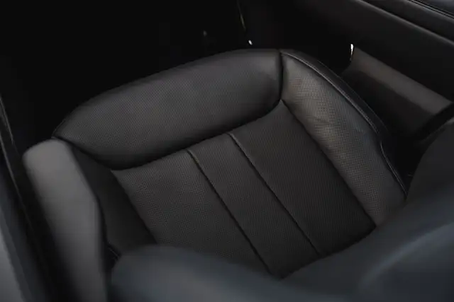 Land Rover Range Rover Sport D300 3.0 HSE DYNAMIC Mild-Hybrid // MEGA OP Ansicht 37