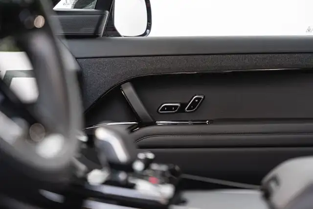 Land Rover Range Rover Sport D300 3.0 HSE DYNAMIC Mild-Hybrid // MEGA OP Ansicht 34