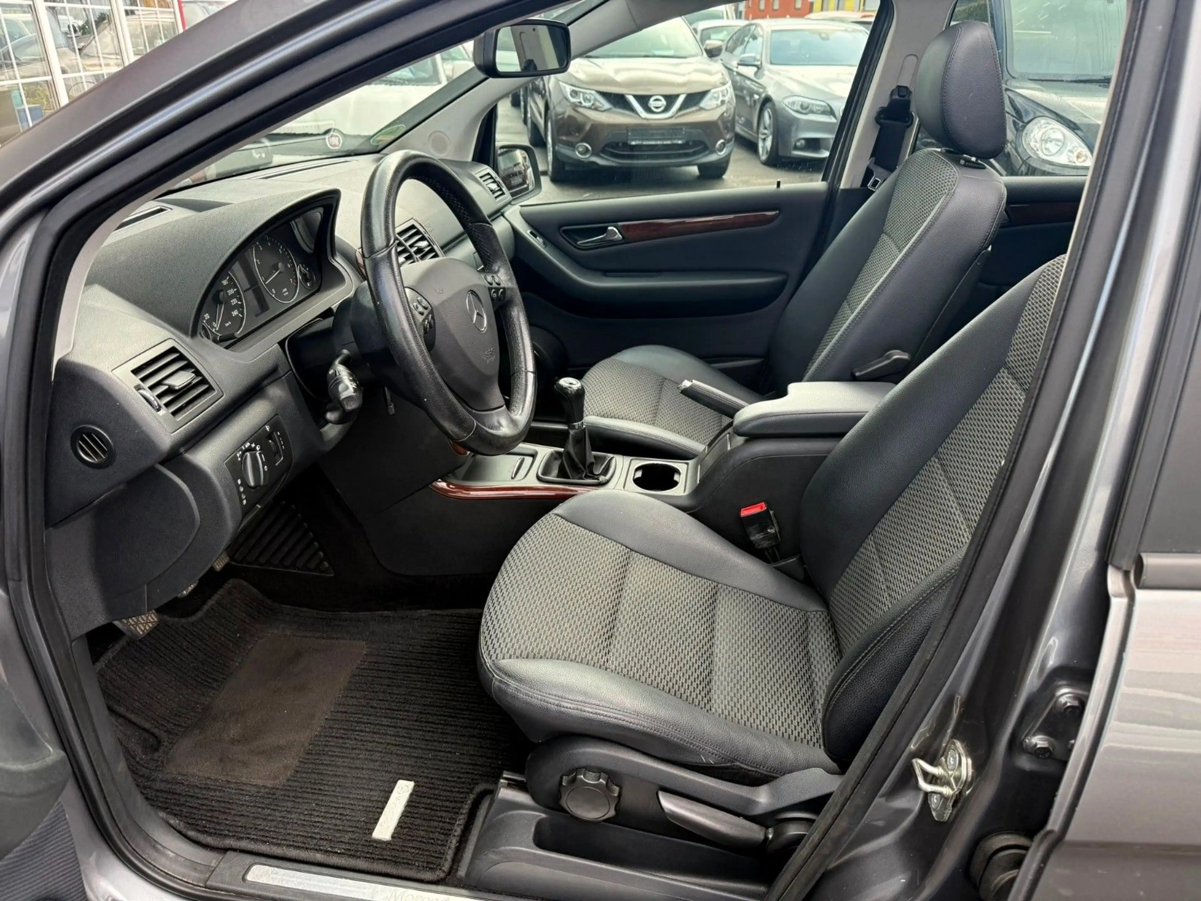 Mercedes-Benz A 150 Elegance Klima/Sitzheizung/Teilleder — photo 9