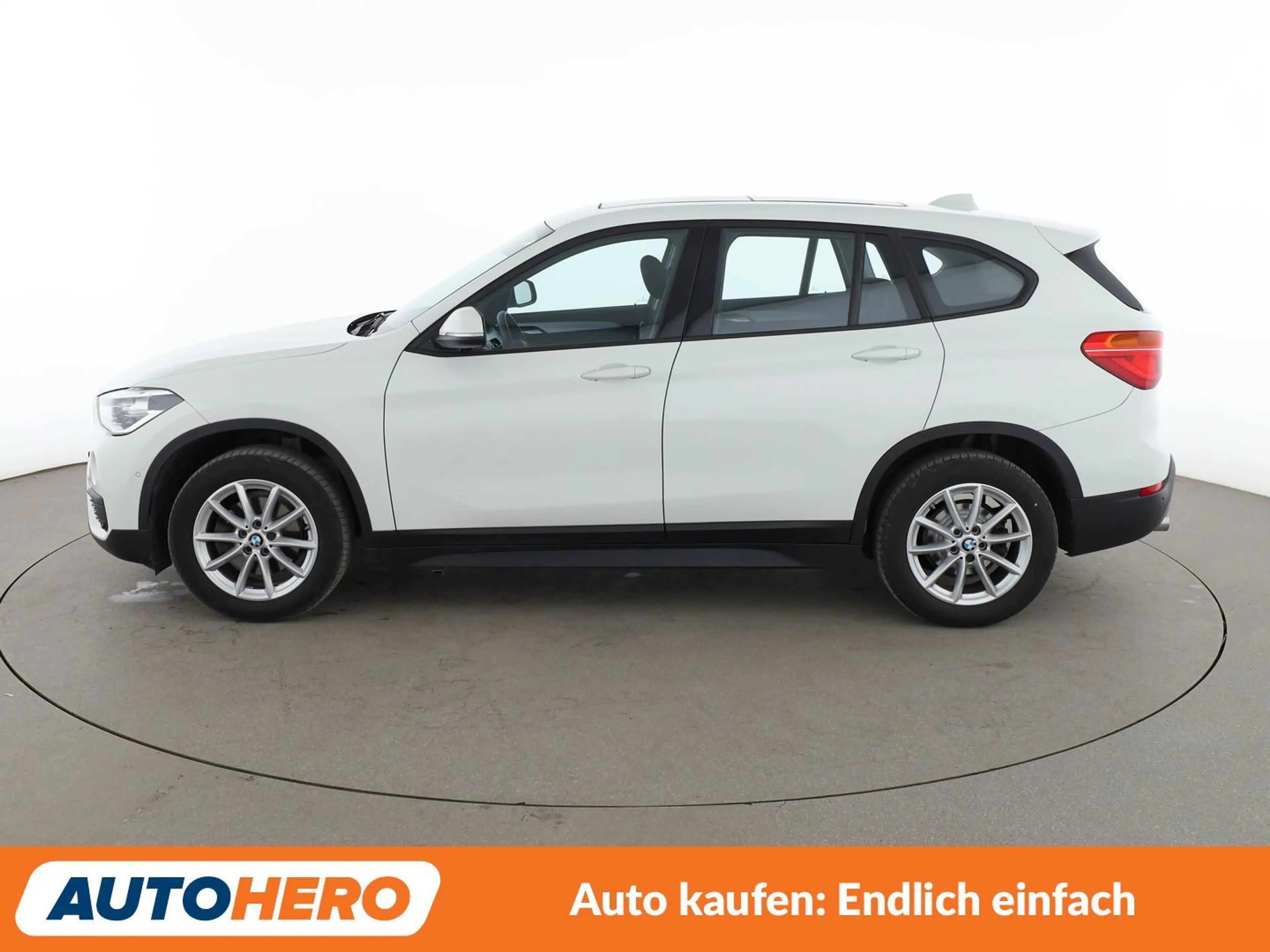 BMW X1 sDrive 18i Advantage*NAVI*LED*TEMPO* — photo 3