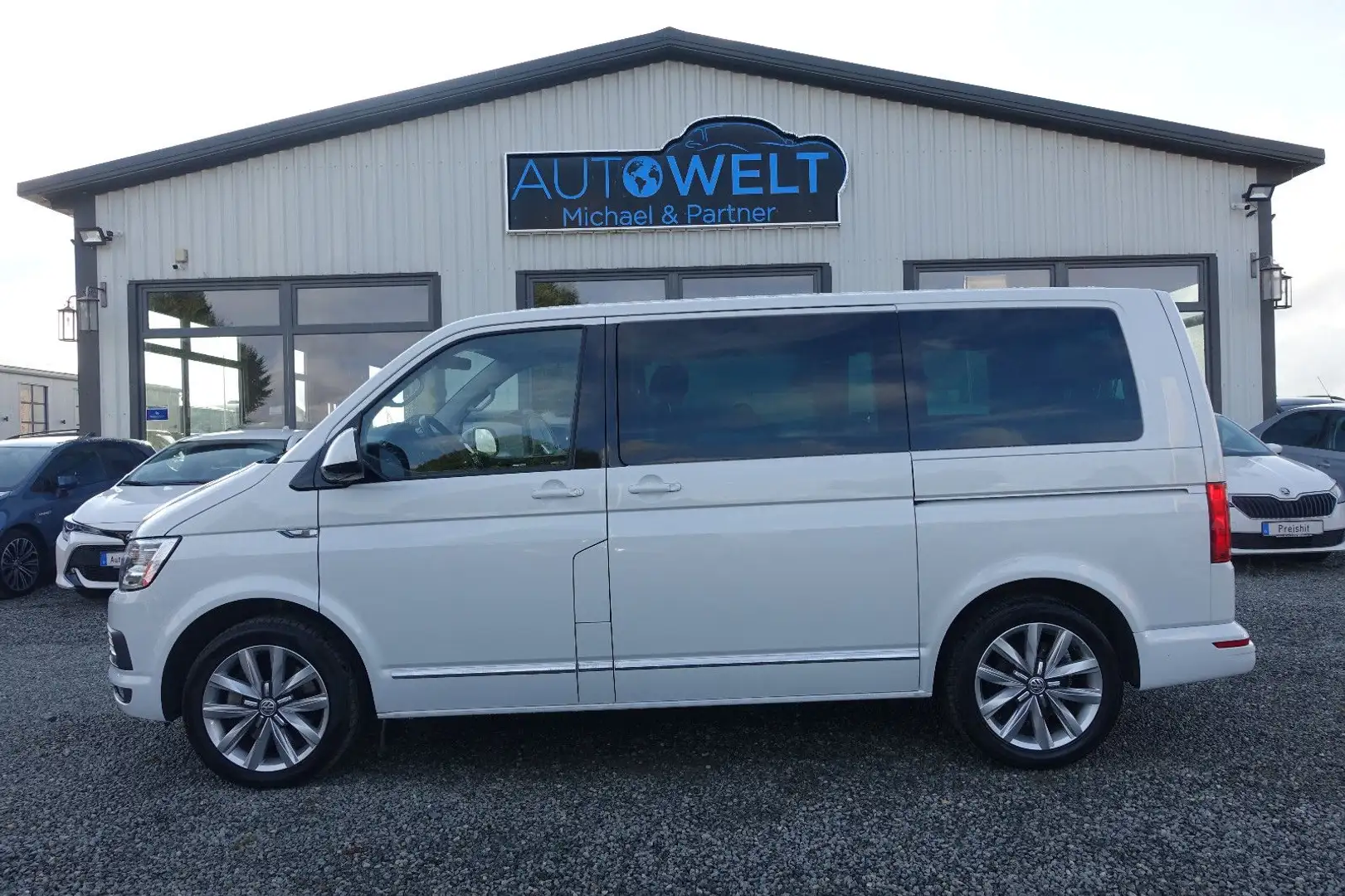 Volkswagen T6 Multivan 2.0TDI 7Sitzer LEDER KAM ACC APP AHK Weiß - 1