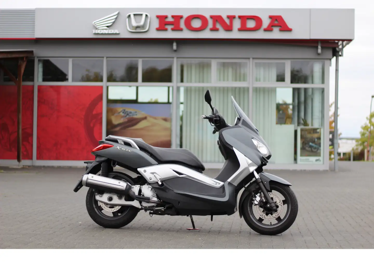 Yamaha X-Max 125 Xmax 125 Inspektion+HU NEU Silber - 2