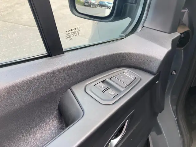 Renault Trafic view 16