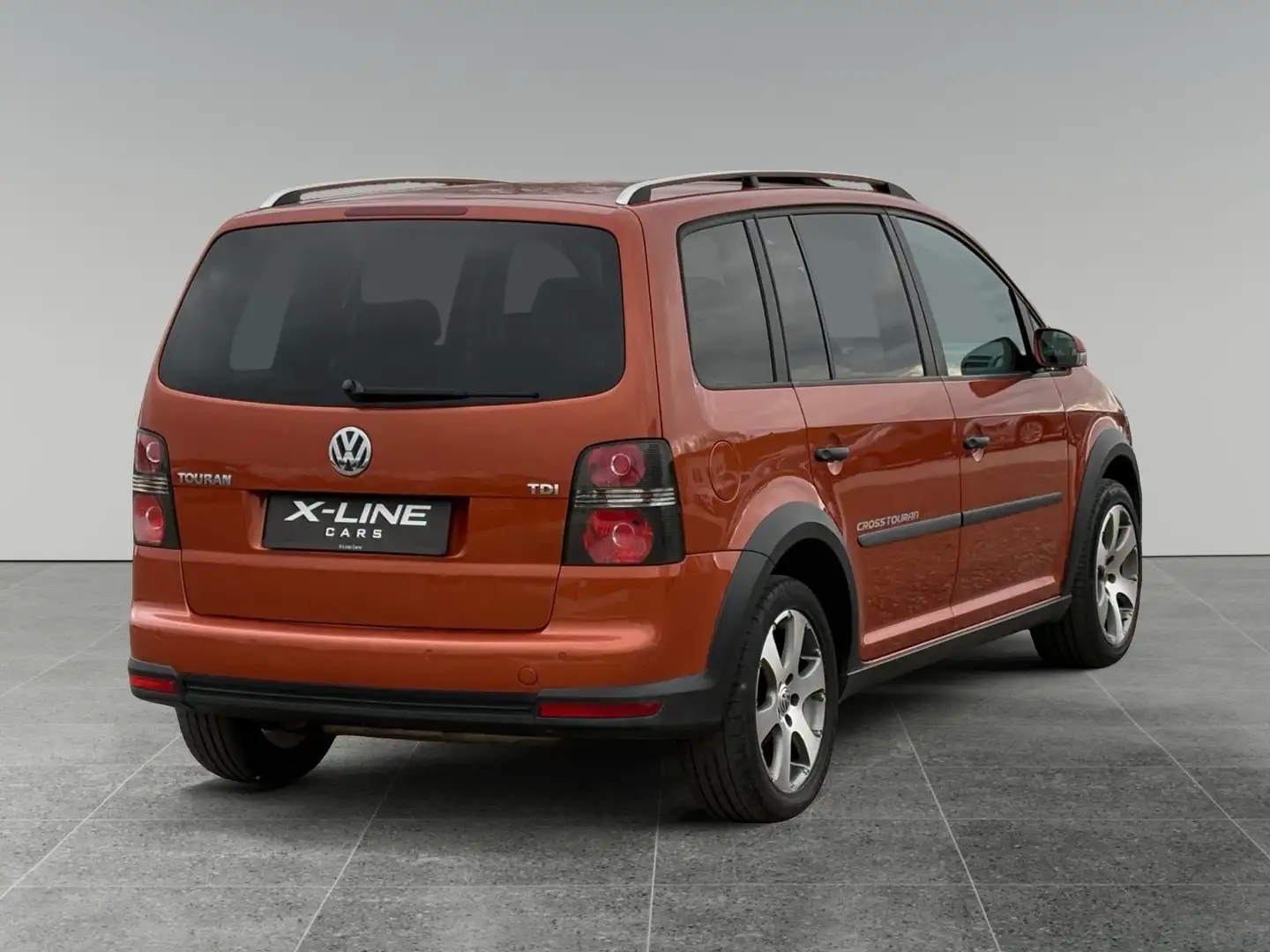 Volkswagen Cross Touran 7.Sitzer I Sitzheizung I Gepflegt I Wenig KM I PDC Orange - 2