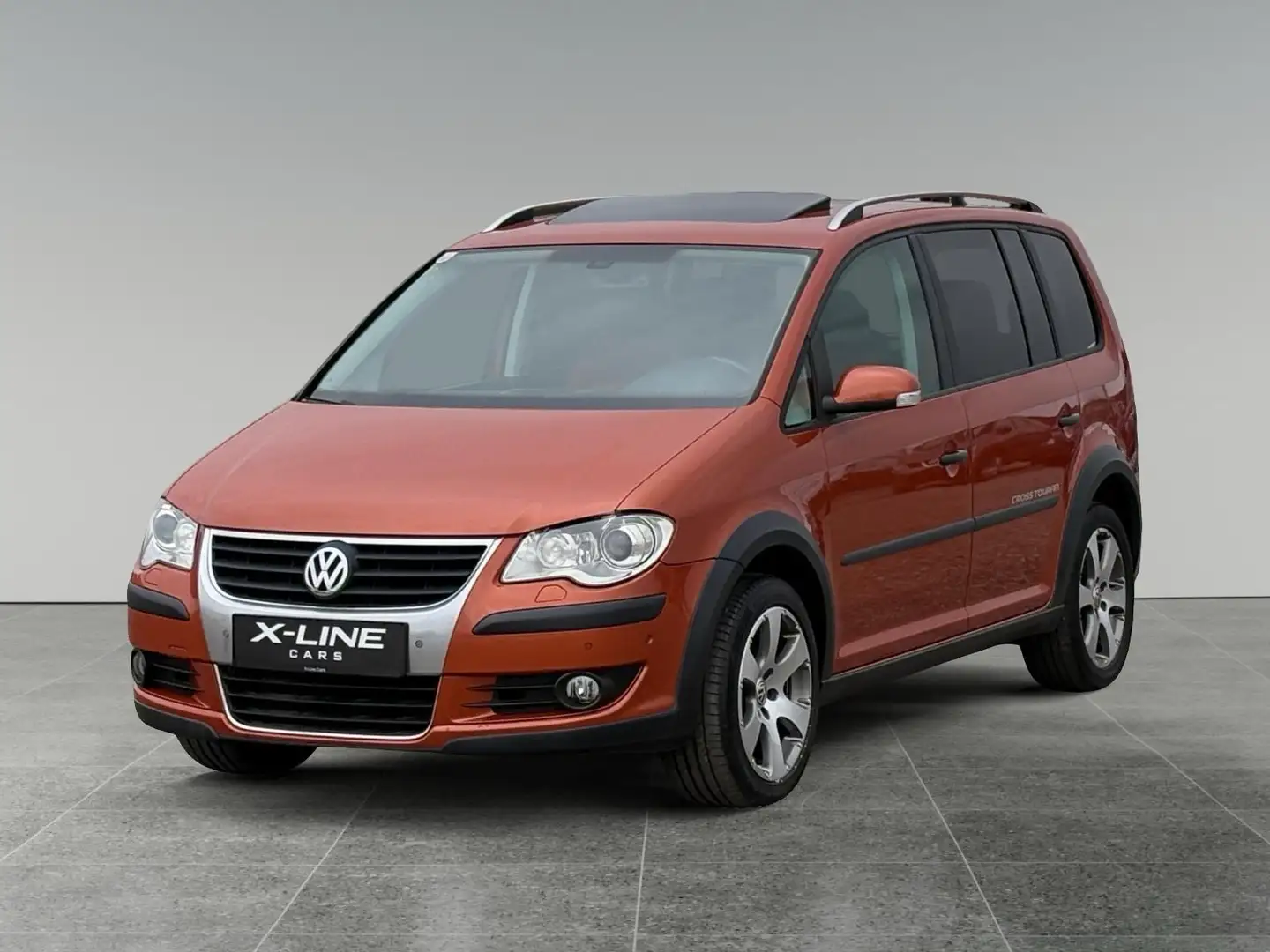 Volkswagen Cross Touran 7.Sitzer I Sitzheizung I Gepflegt I Wenig KM I PDC Orange - 1