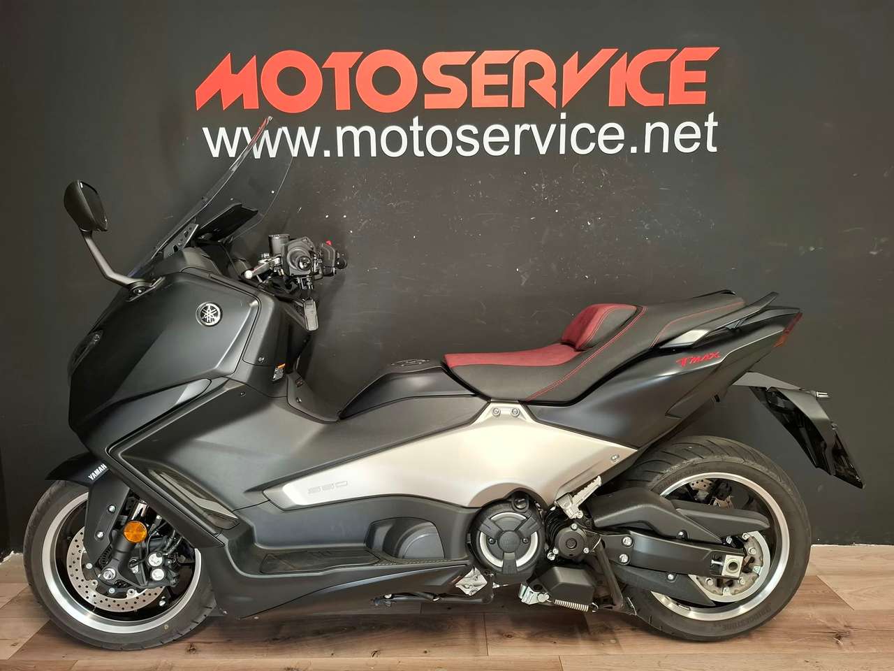 Yamaha TMAX 560 25 ANNIVERSARIO