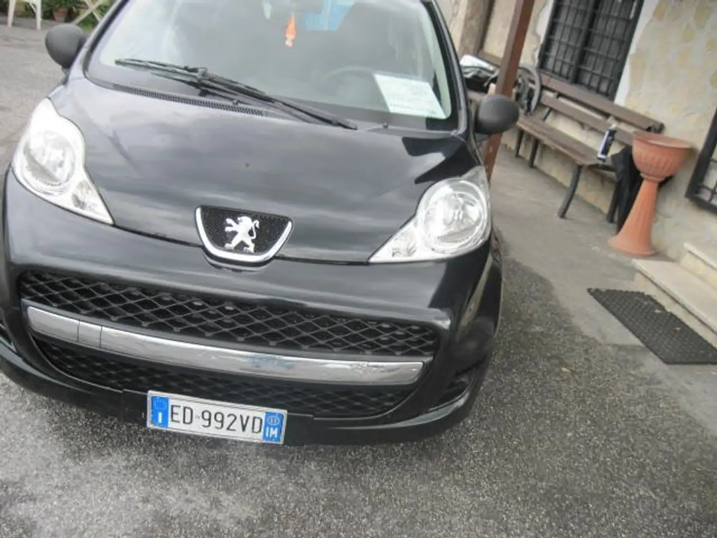 Peugeot 107 107 2011 1.0 GARANZIA Nero - 2
