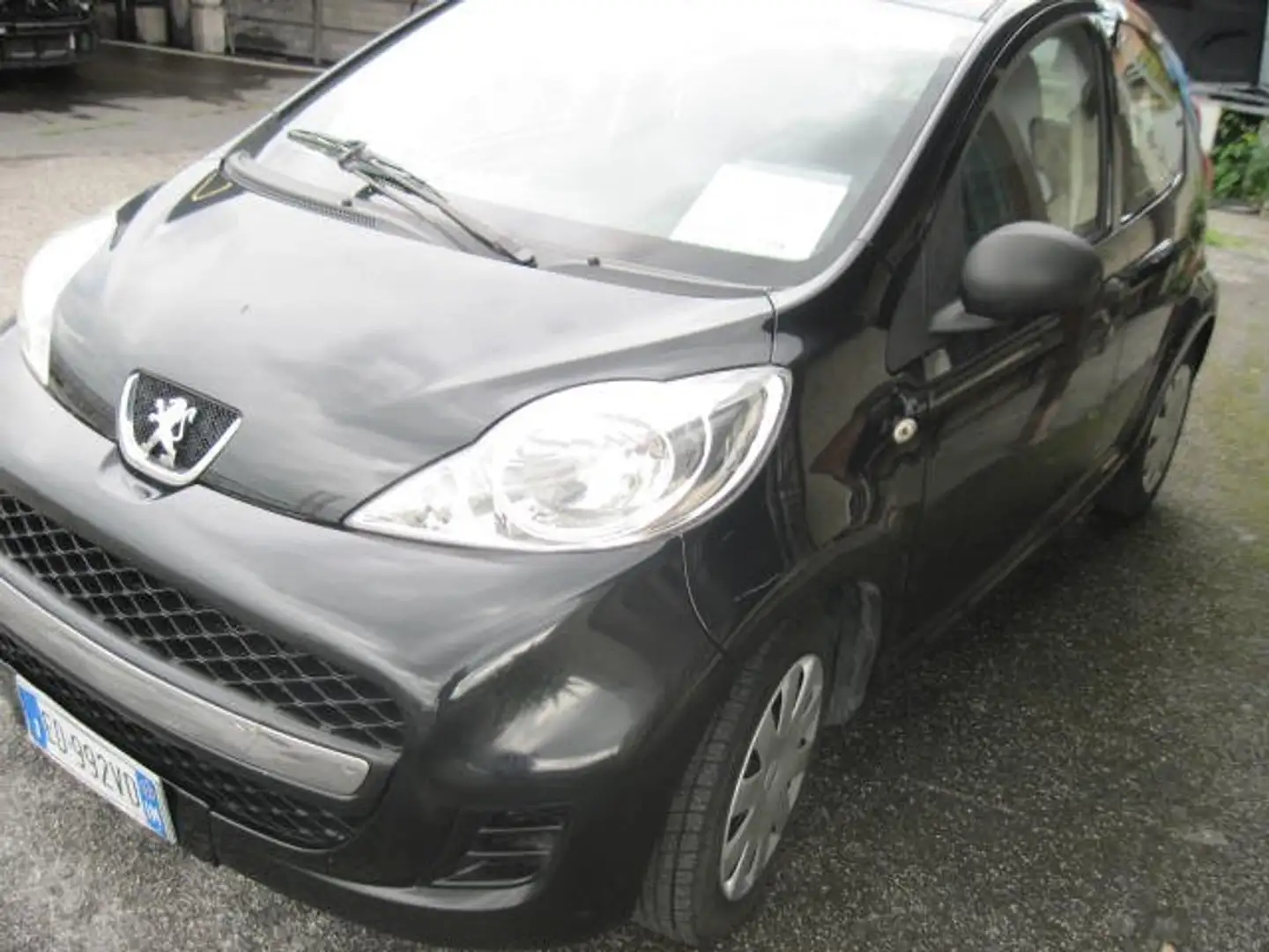 Peugeot 107 107 2011 1.0 GARANZIA Nero - 1