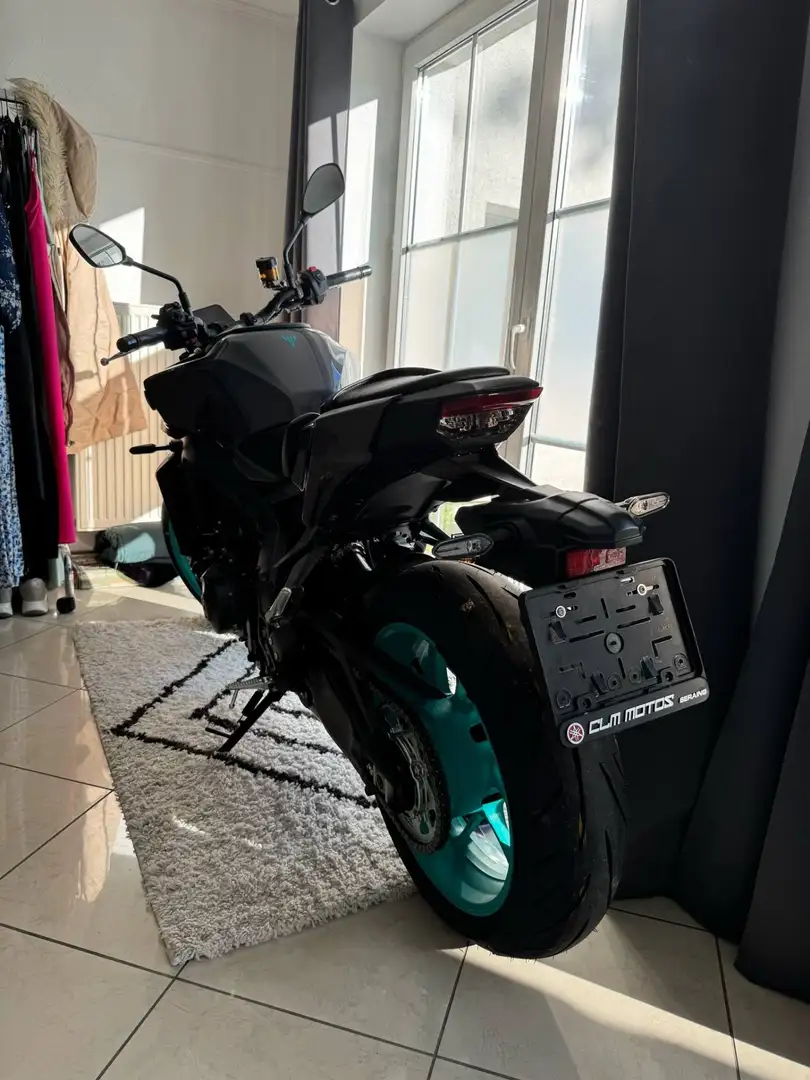Yamaha MT-09 Gris - 2