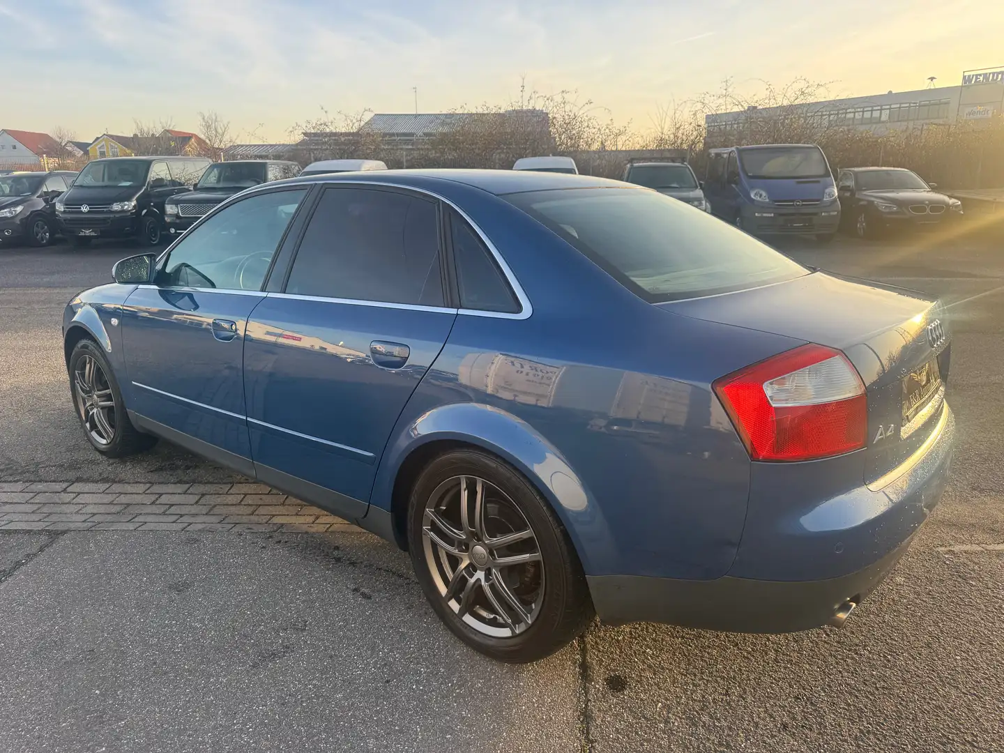 Audi A4 A4 2.4 Bleu - 2